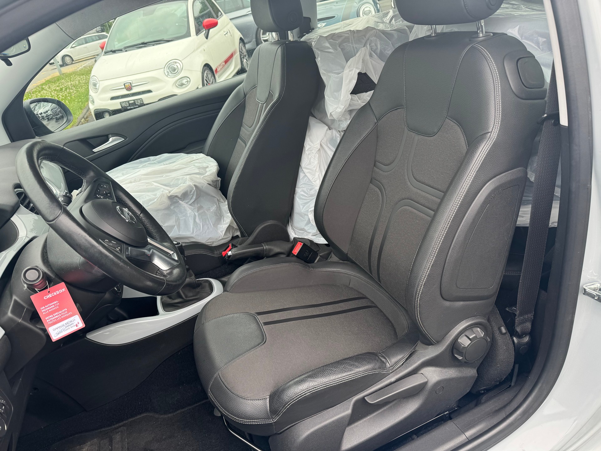 OPEL Adam 1.4 Turbo S-image-7