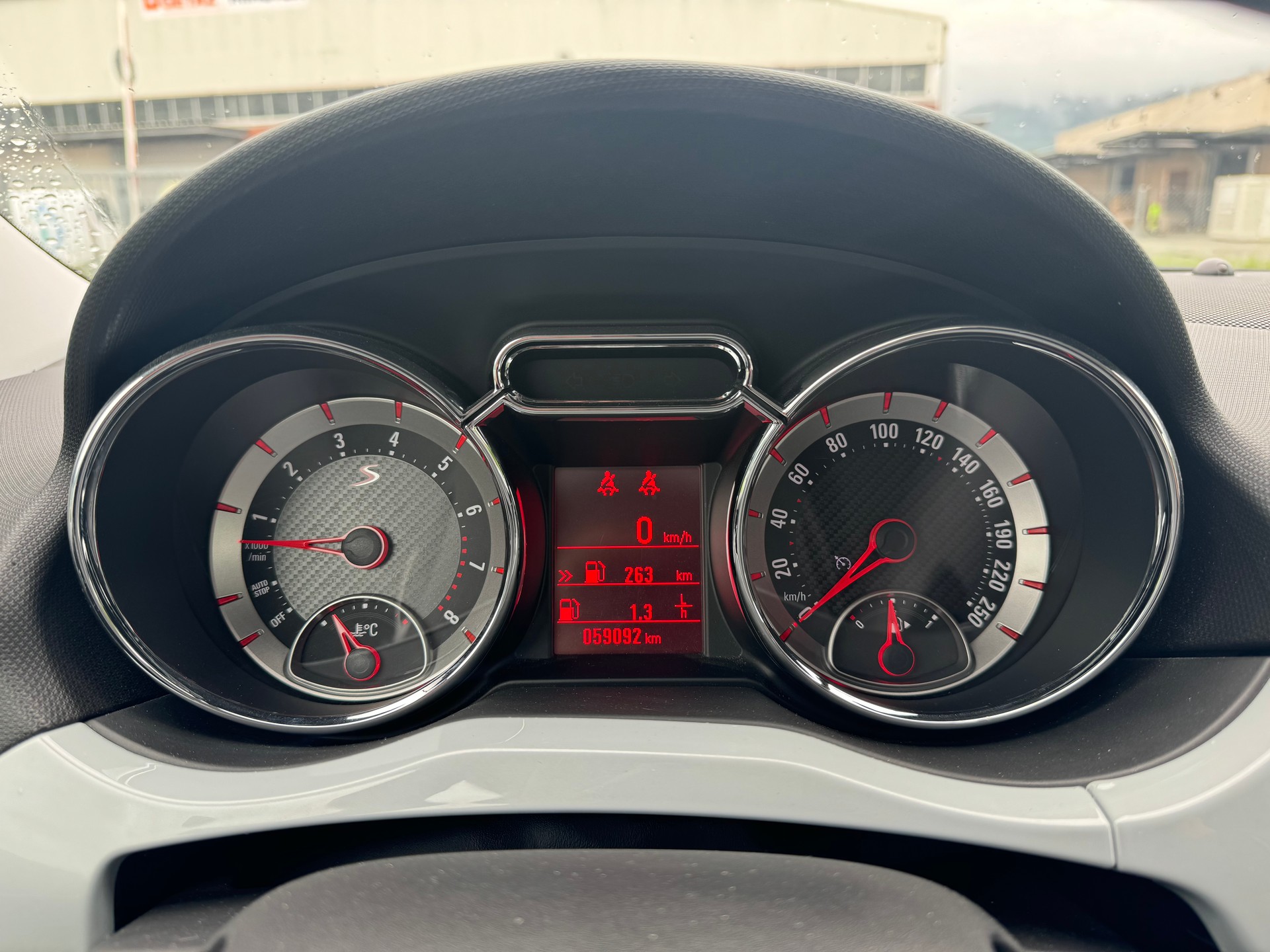 OPEL Adam 1.4 Turbo S-image-9