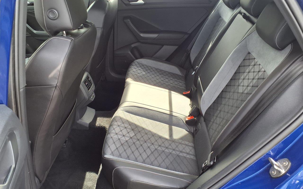 VW T-Roc 2.0 TSI R-Line DSG 4motion-image-12