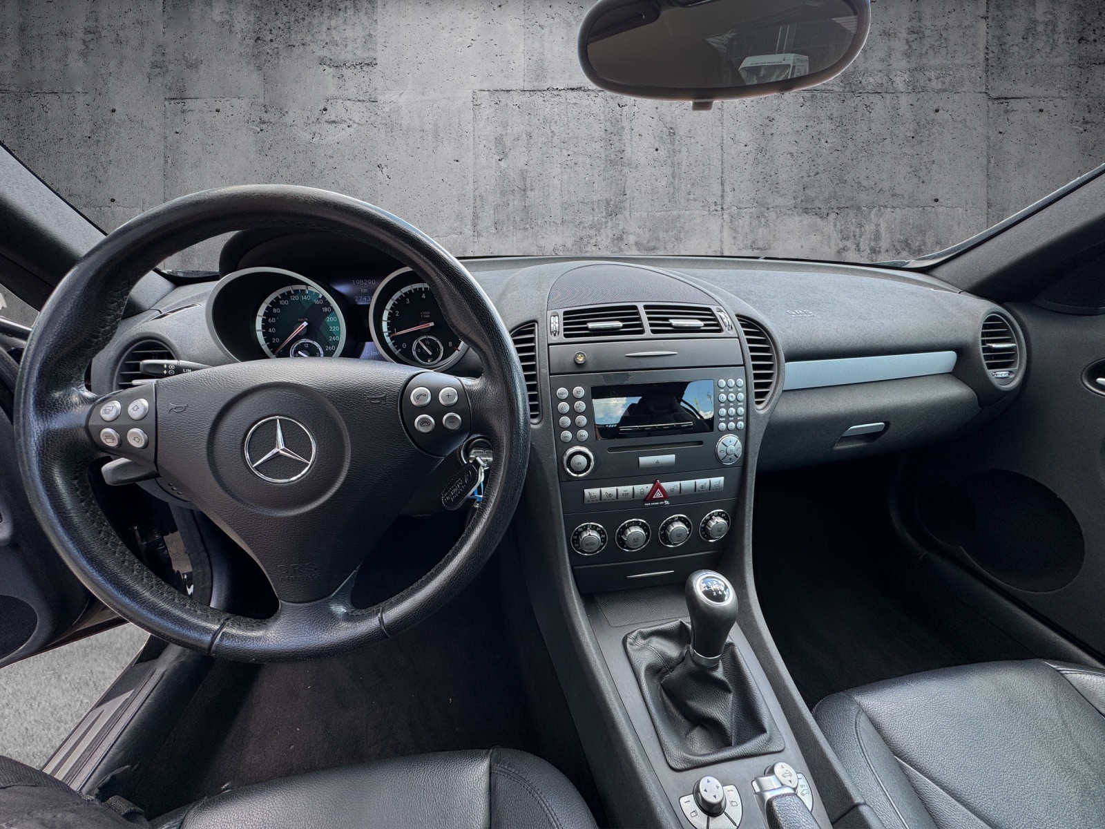 MERCEDES-BENZ SLK 200 Kompressor-image-12