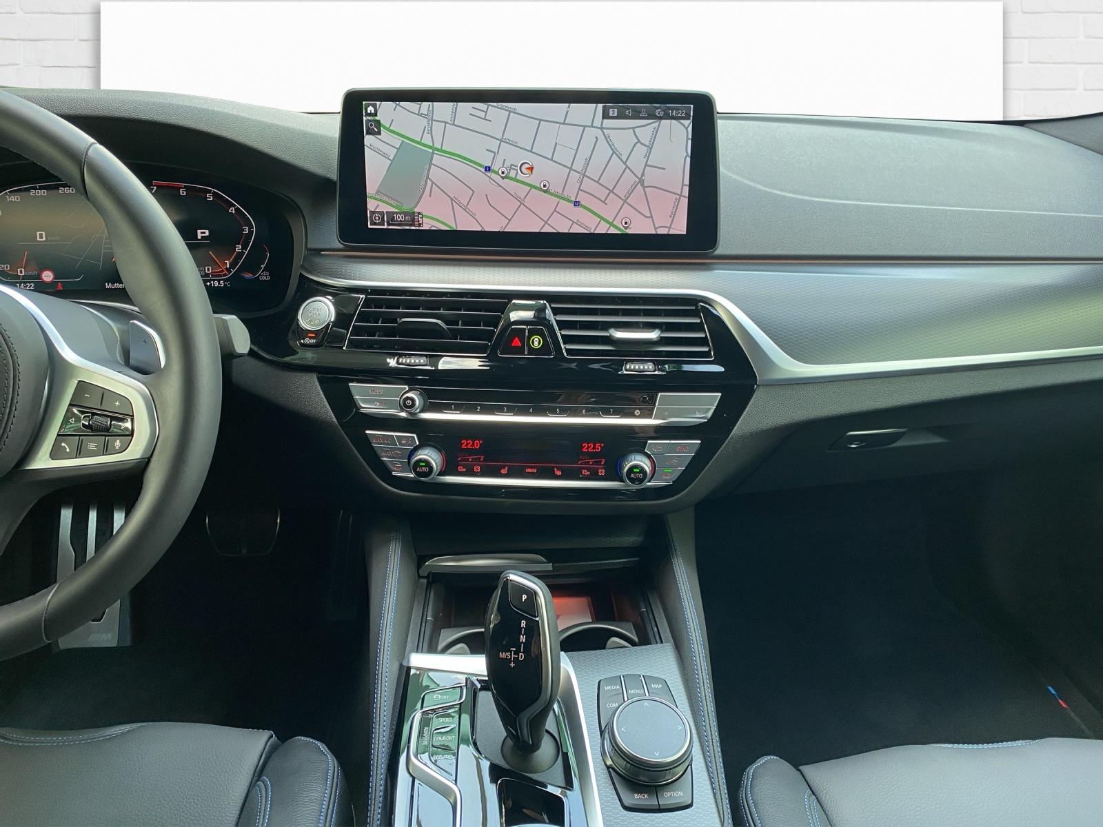 BMW M550i xDrive SAG-image-7