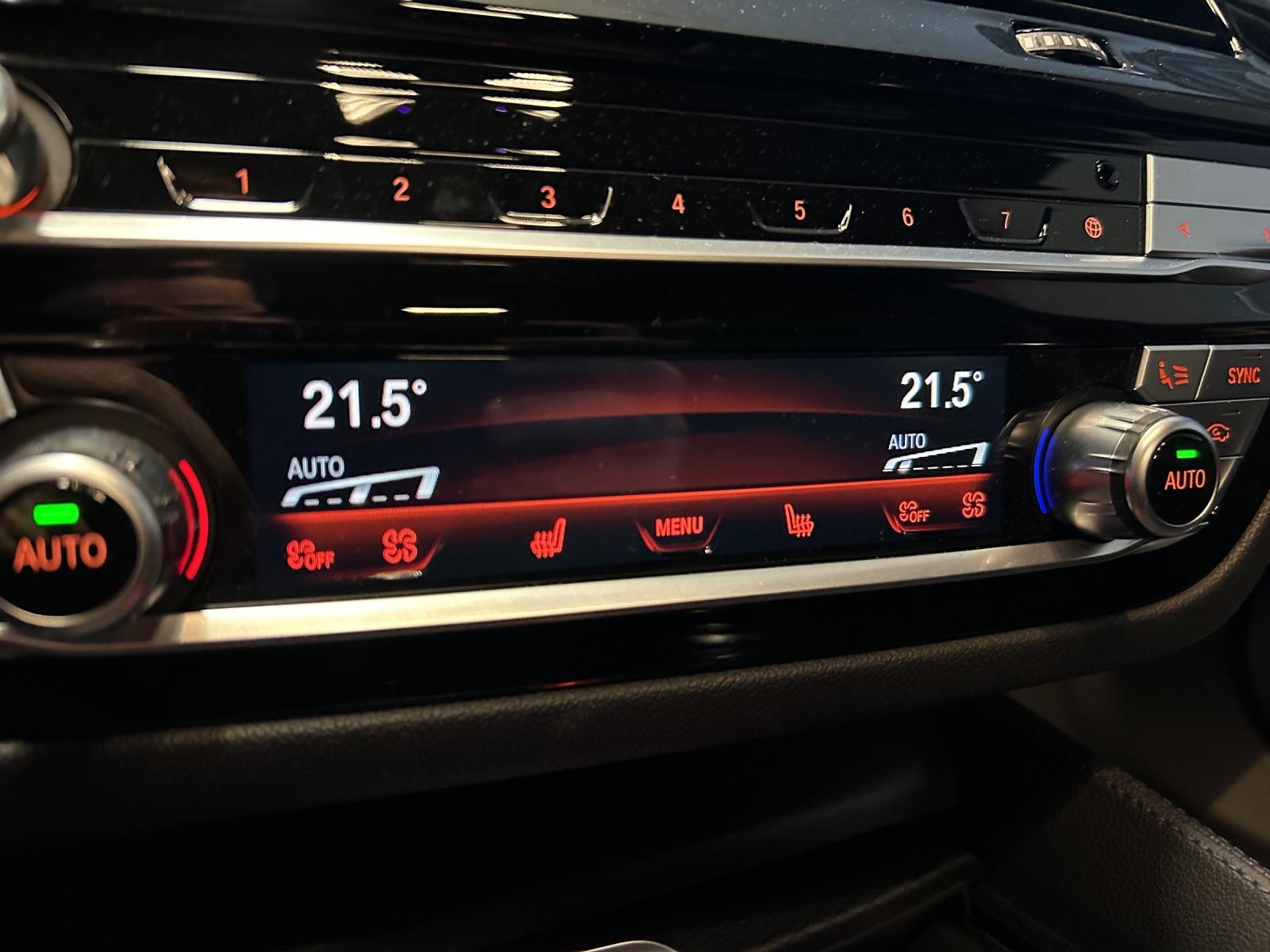 BMW M550i xDrive SAG-image-16