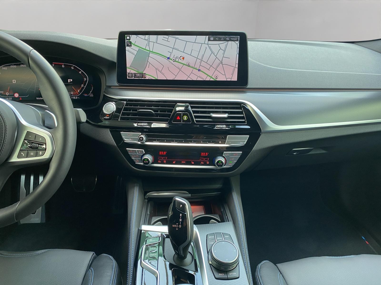 BMW M550i xDrive SAG-image-7
