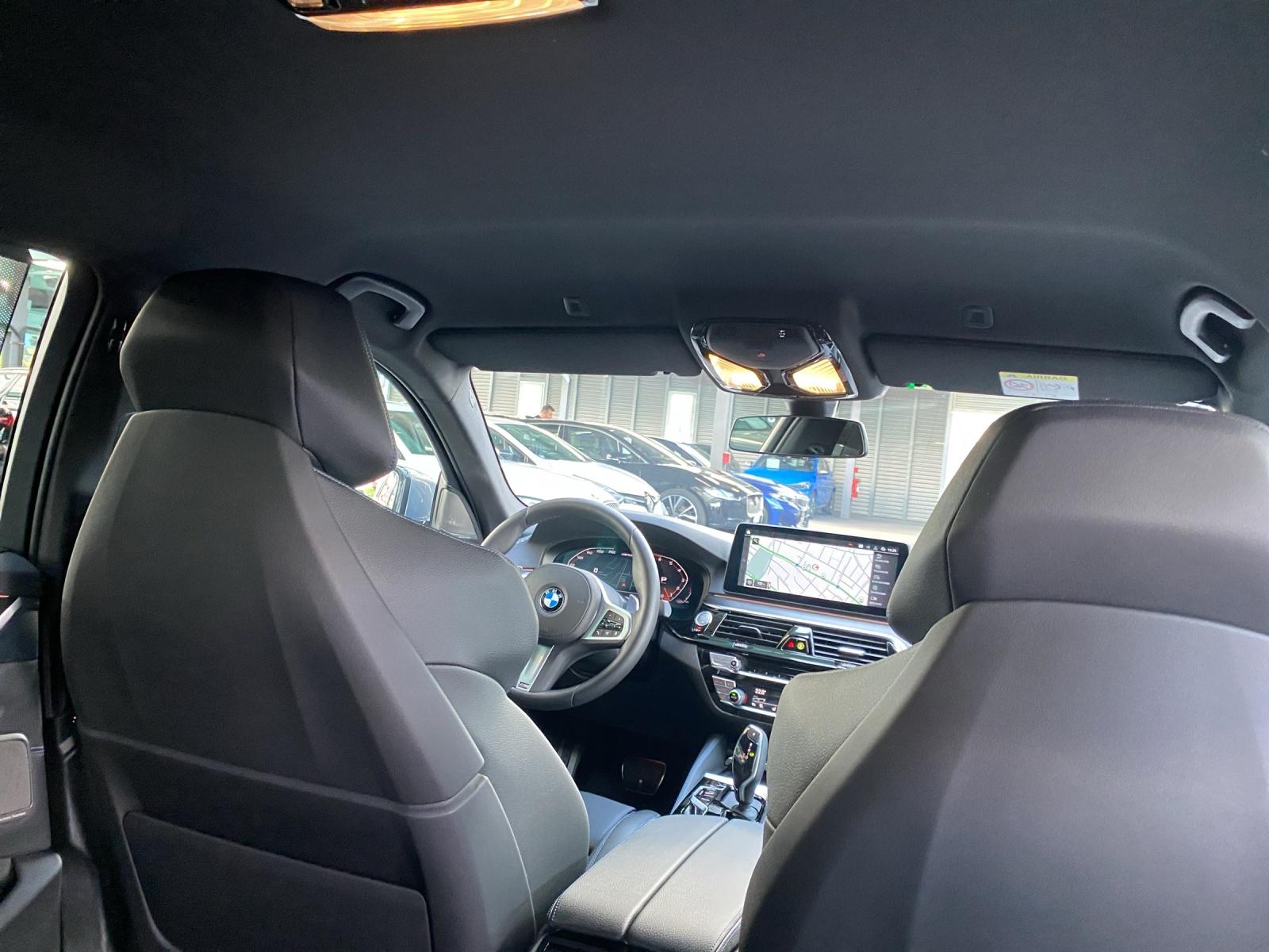 BMW M550i xDrive SAG-image-12