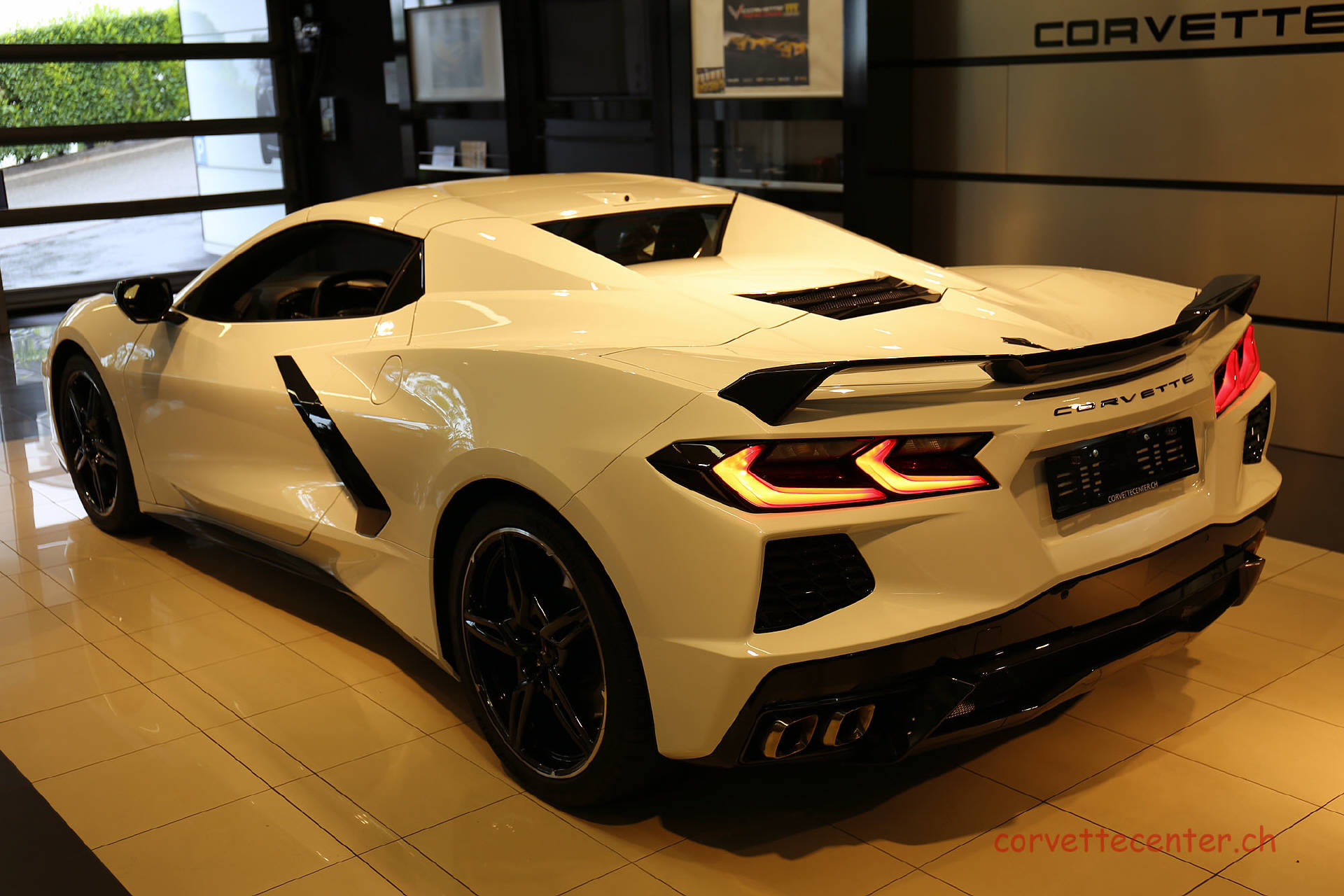 CHEVROLET Corvette Convertible 6.2 V8 3LT-image-14