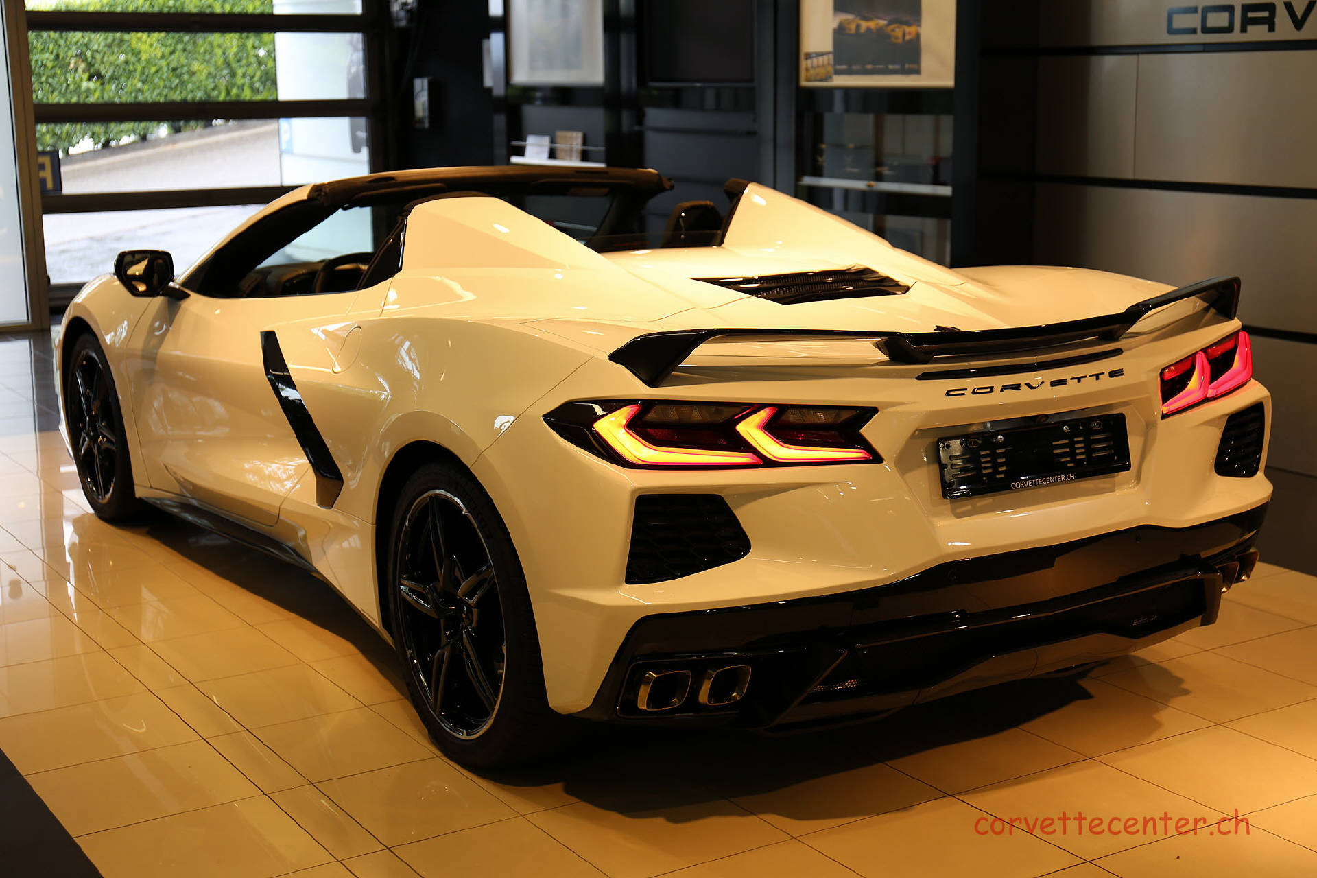 CHEVROLET Corvette Convertible 6.2 V8 3LT-image-4