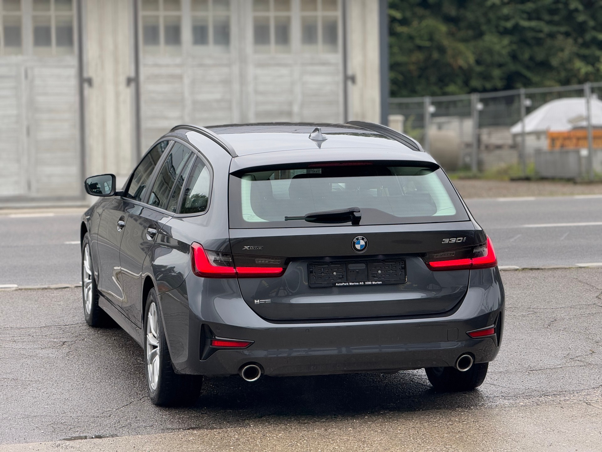 BMW 330i Touring xDrive Steptronic-image-6