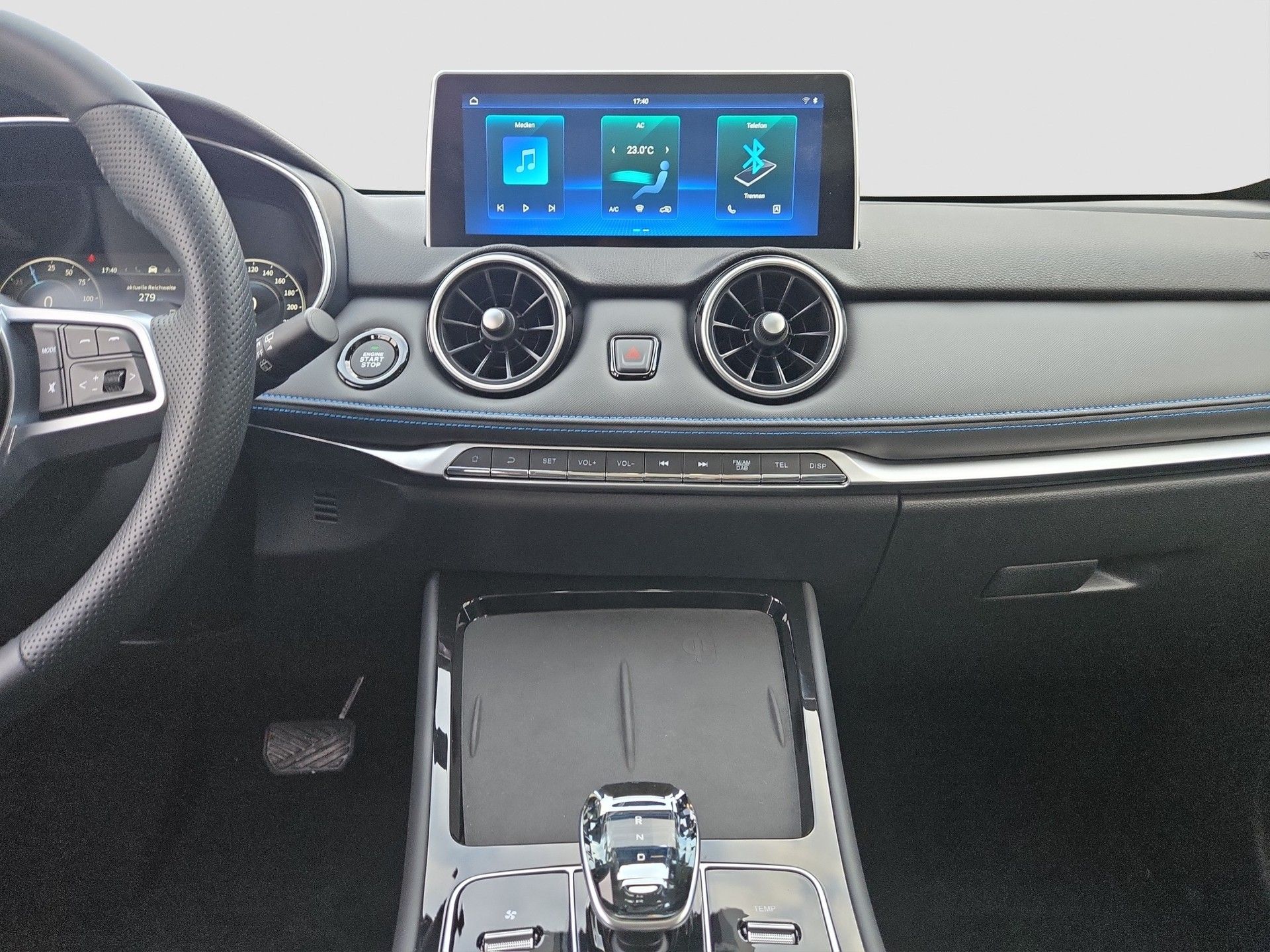 SERES Seres 3 Luxury 54kWh-image-11