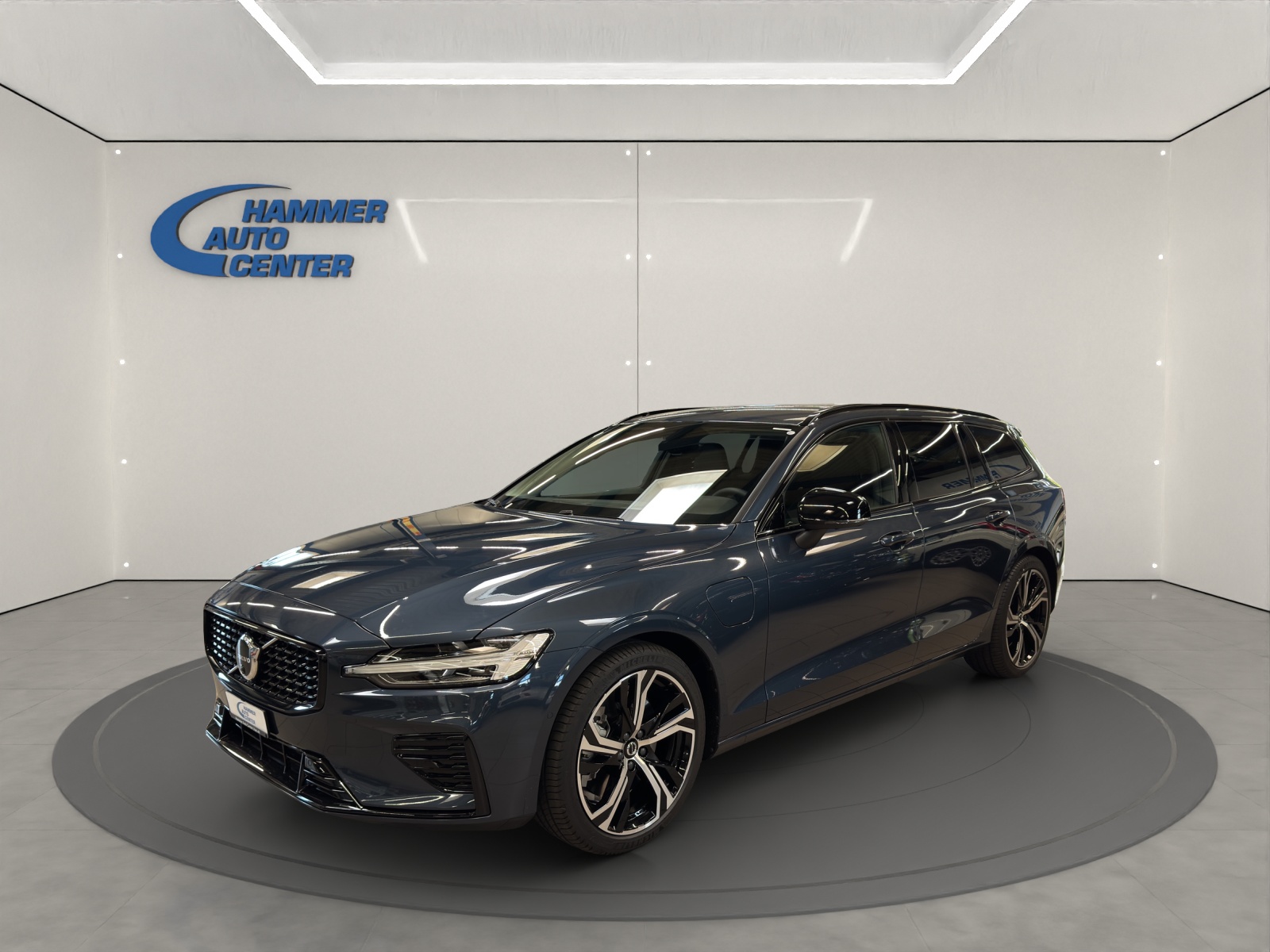 VOLVO V60 2.0 T6 TE Plus Dark eAWD-image-0