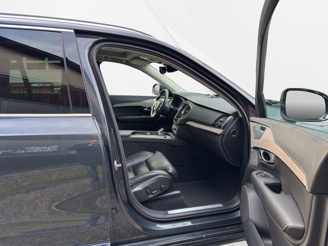 VOLVO XC90 T8 eAWD PluginHybrid Inscription Geartronic-image-11