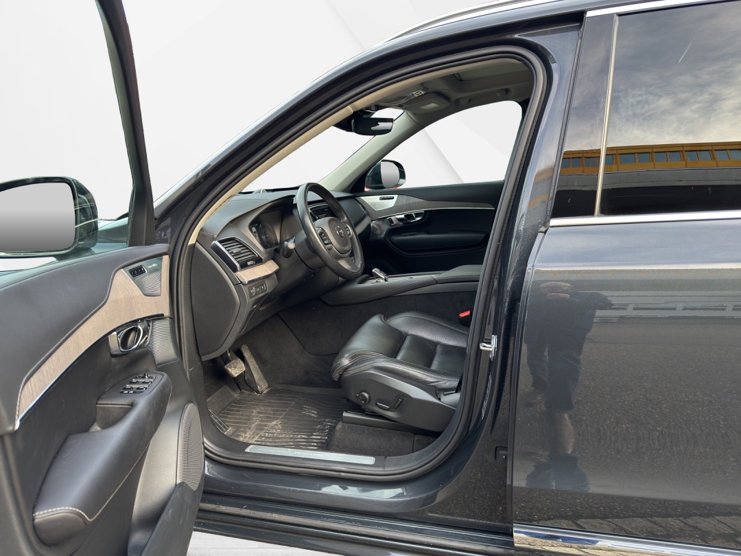 VOLVO XC90 T8 eAWD PluginHybrid Inscription Geartronic-image-8