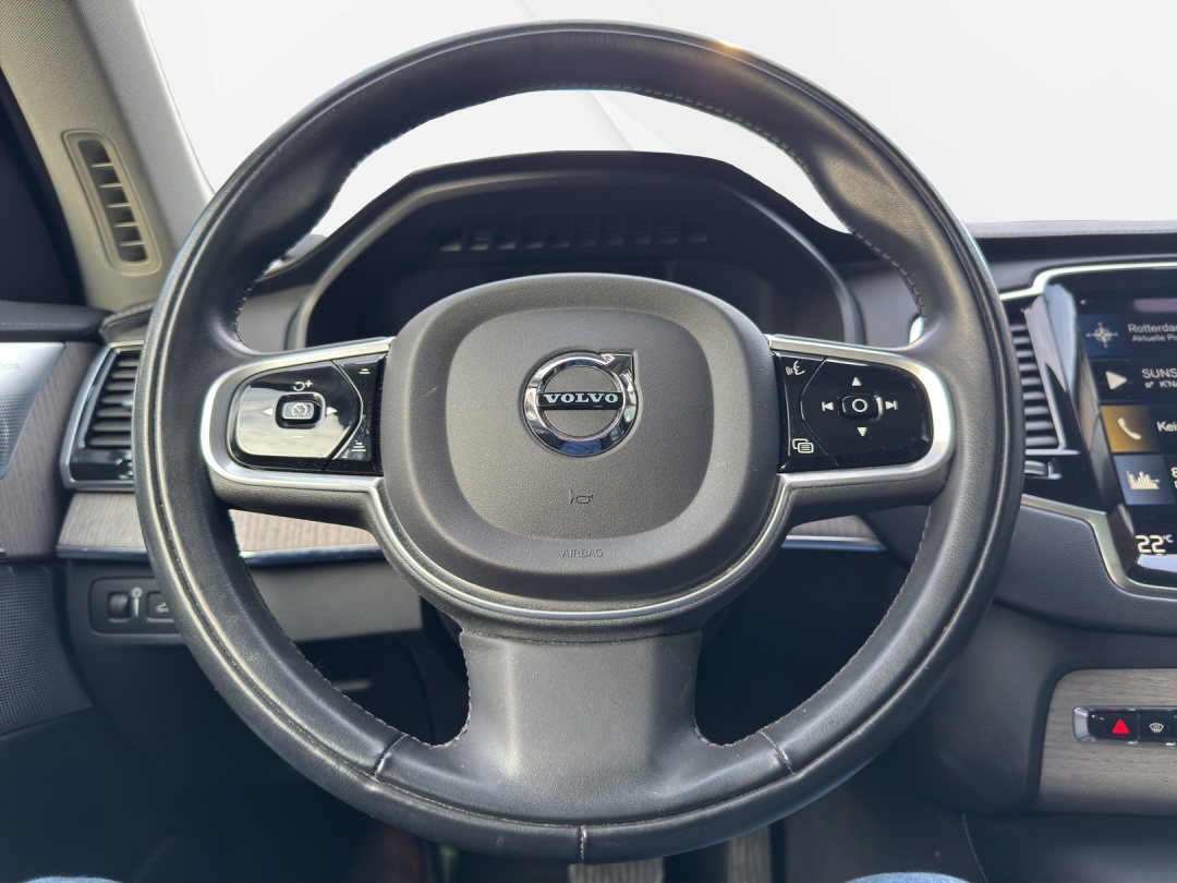 VOLVO XC90 T8 eAWD PluginHybrid Inscription Geartronic-image-14