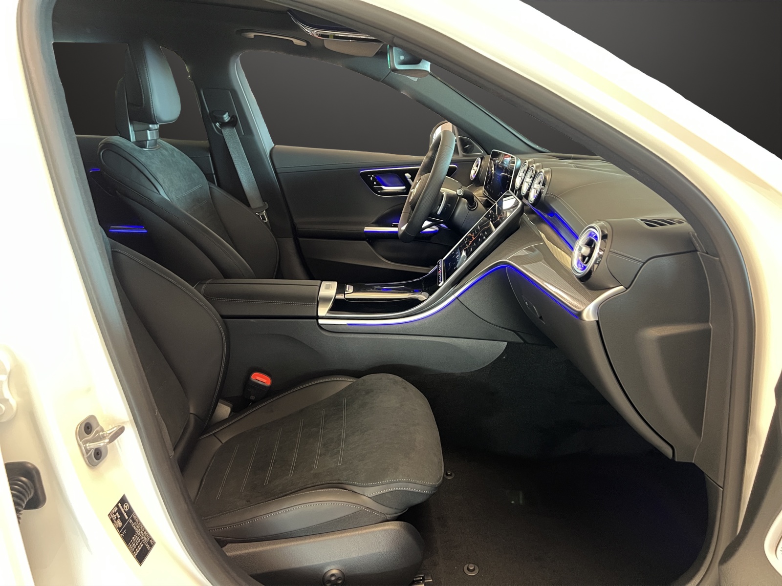 MERCEDES-BENZ C 300de T EQ Hybrid 4M-image-10