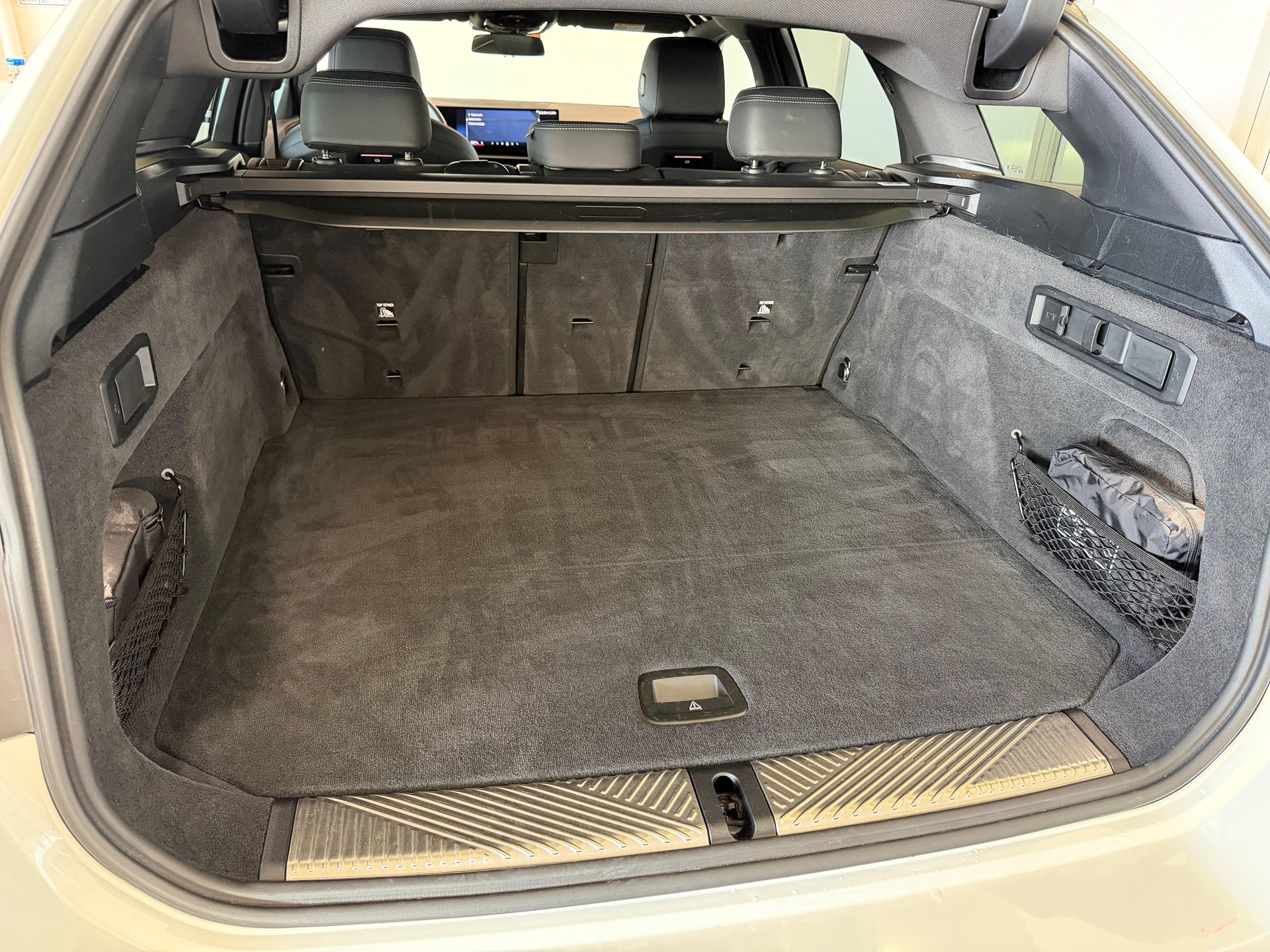 BMW 520d xDrive Touring M-Sport-image-20