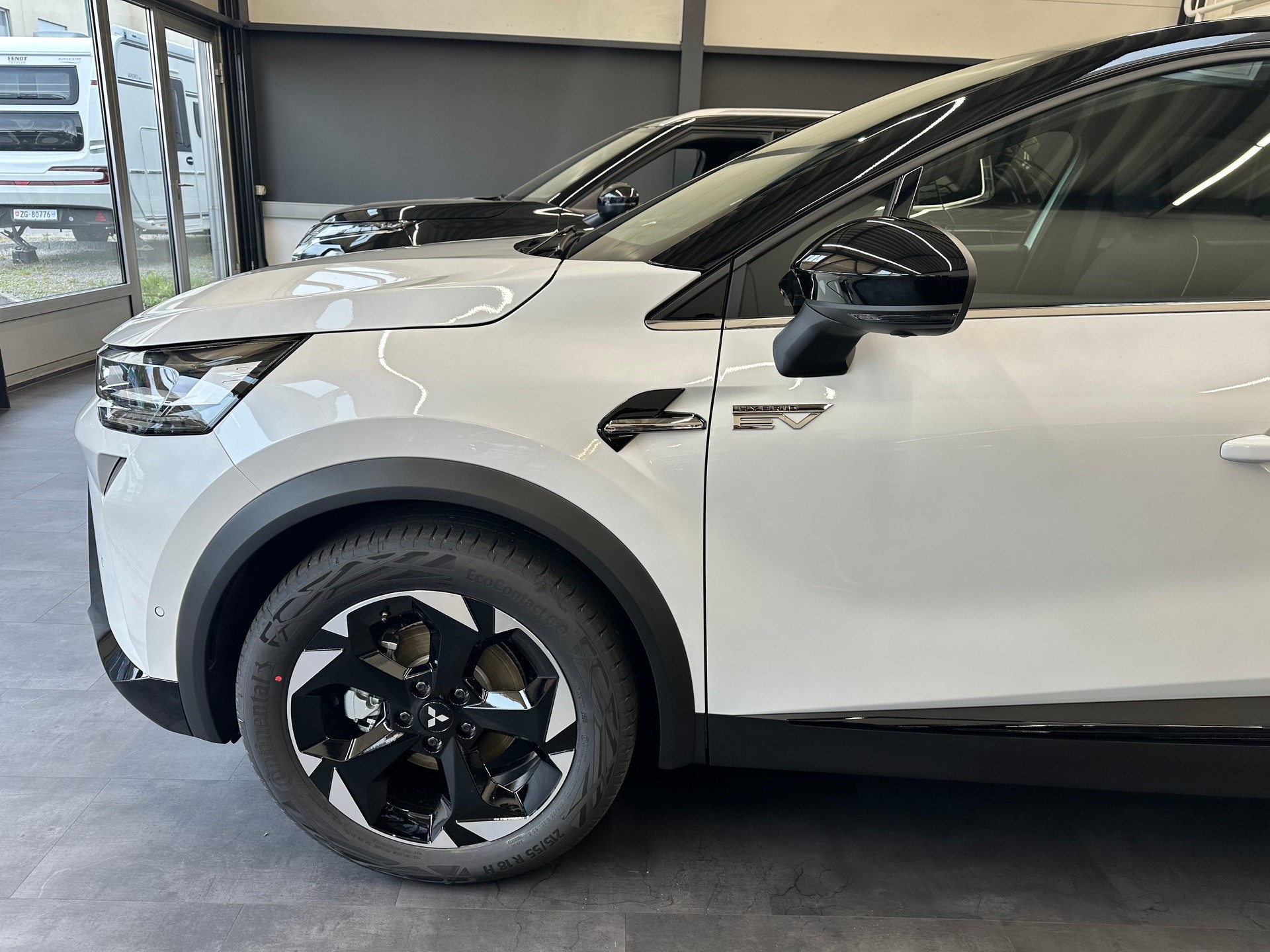 MITSUBISHI ASX 1.8 HEV Instyle-showroom-element-1