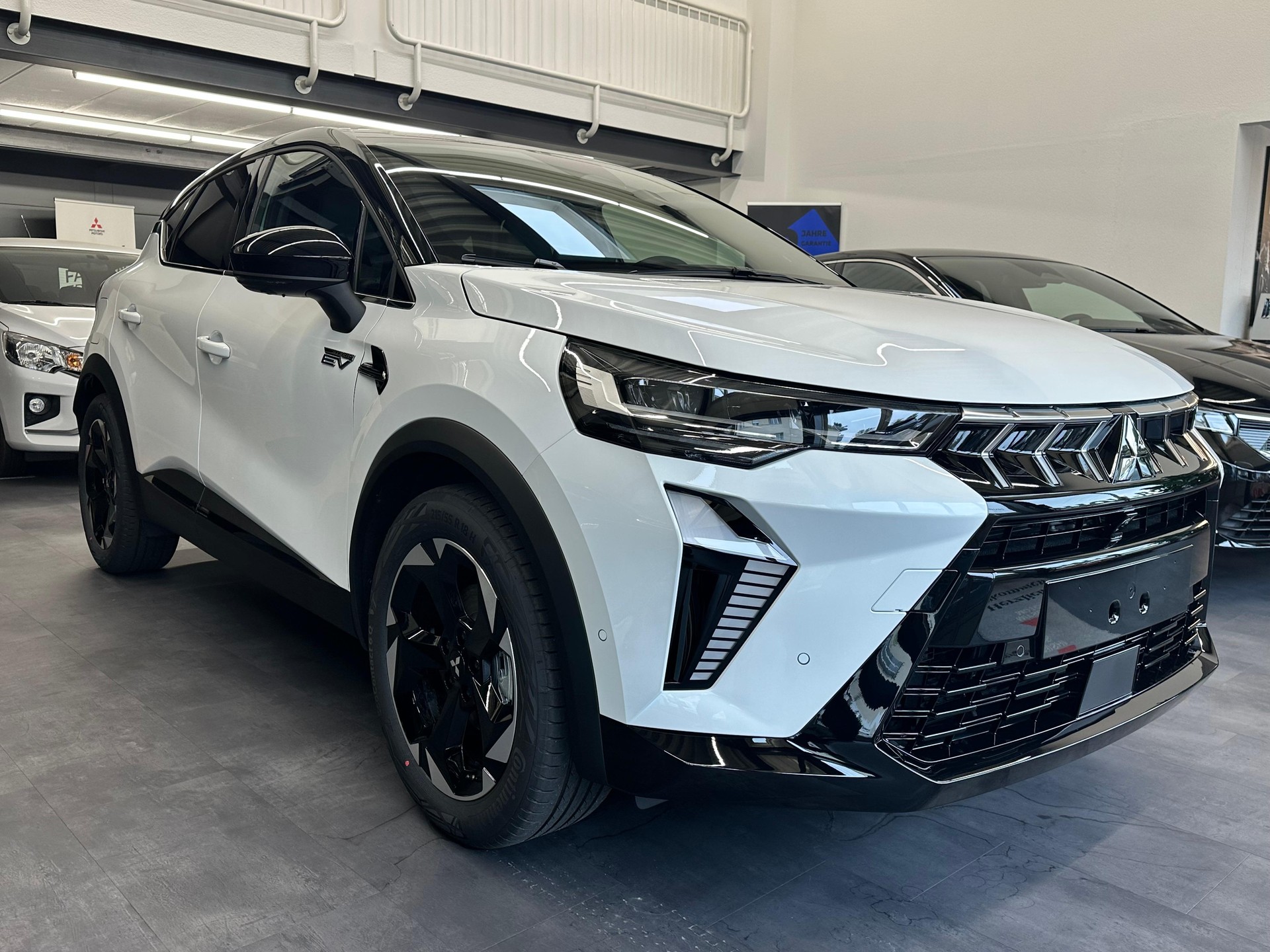 MITSUBISHI ASX 1.8 HEV Instyle-image-7