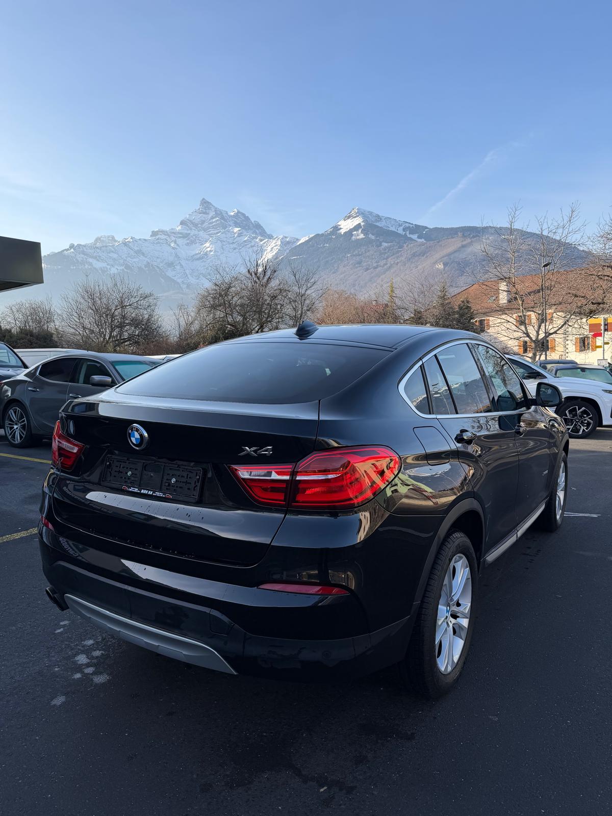 BMW X4 xDrive 35i xLine Steptronic-image-3