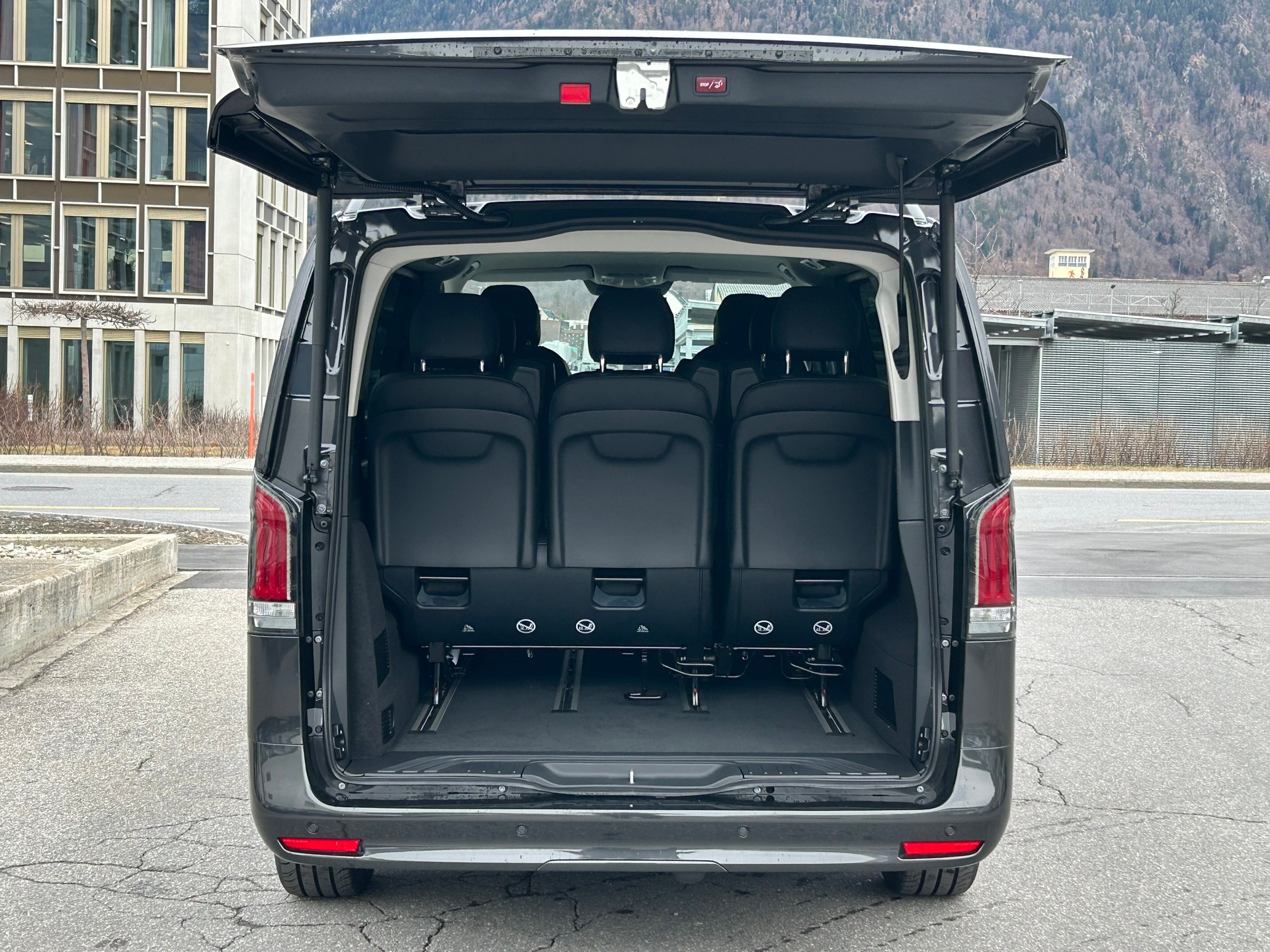 MERCEDES-BENZ Vito 116 CDI Tourer SELECT Family-image-9