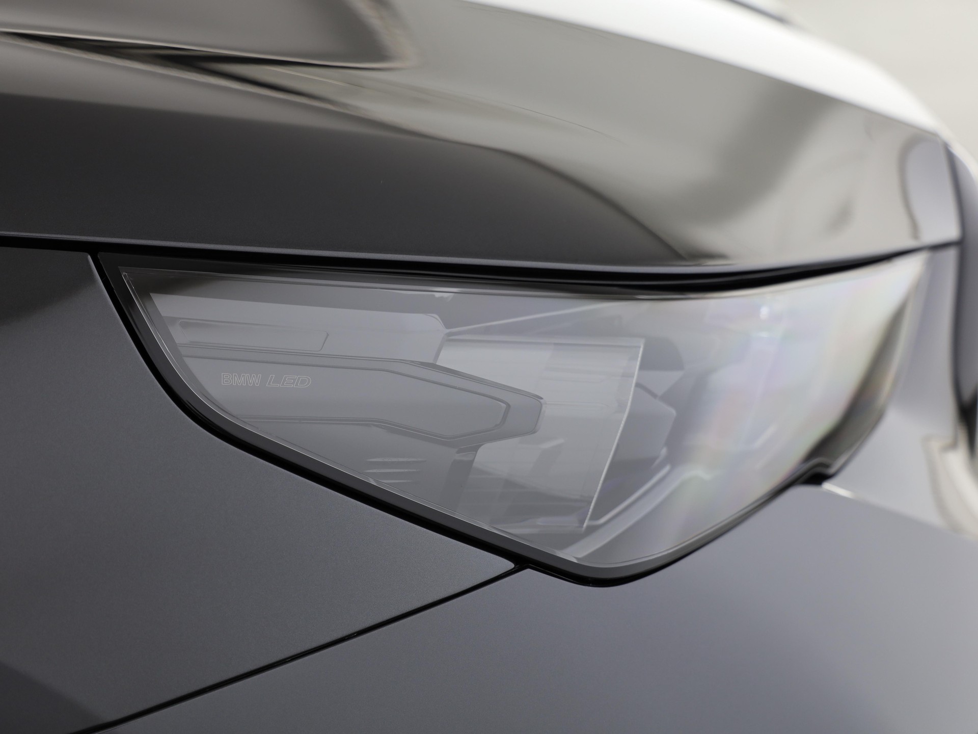 BMW 550e xDrive-image-5