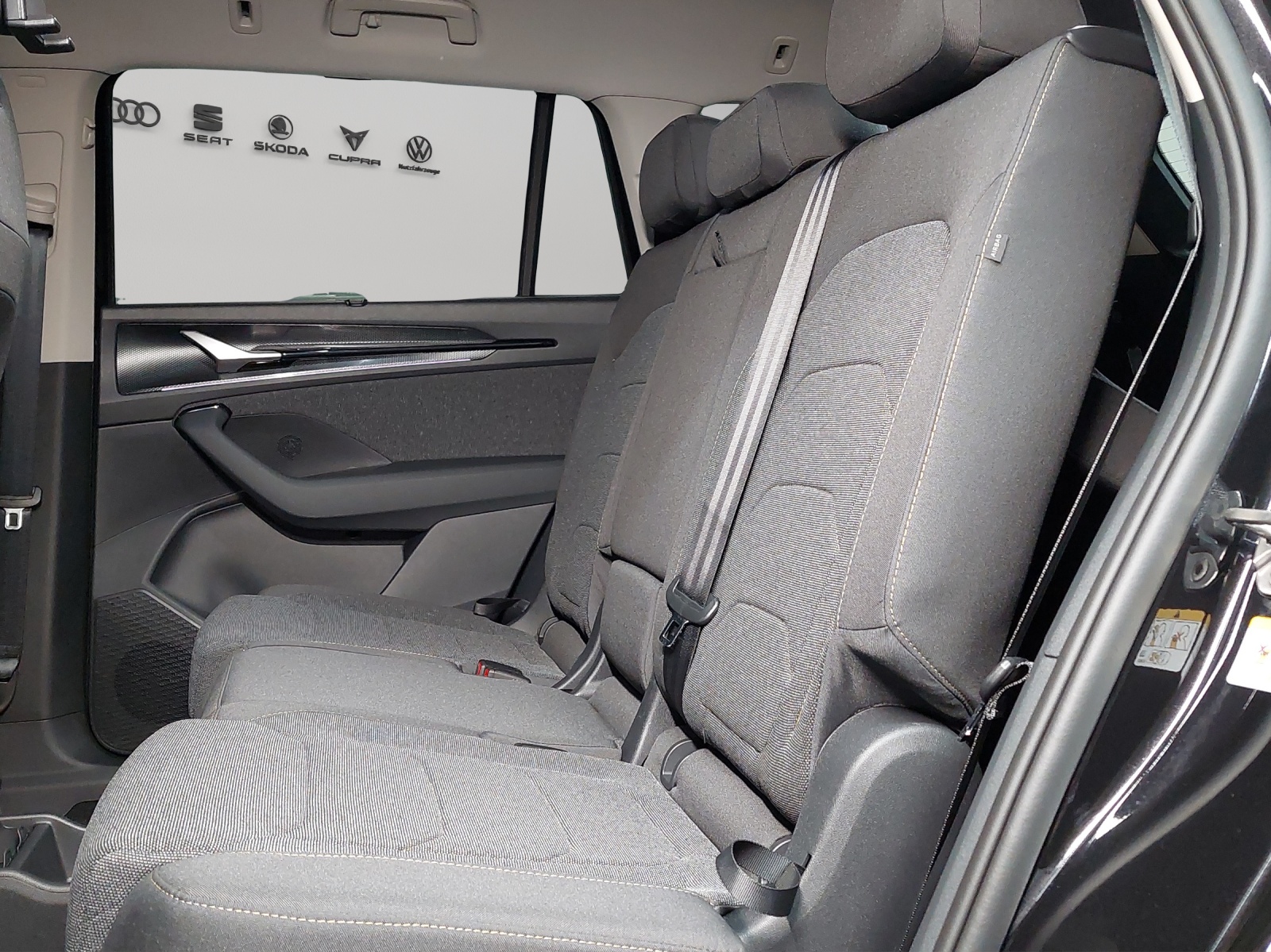 SKODA Kodiaq 2.0 TSI Dynamic 4x4-image-8