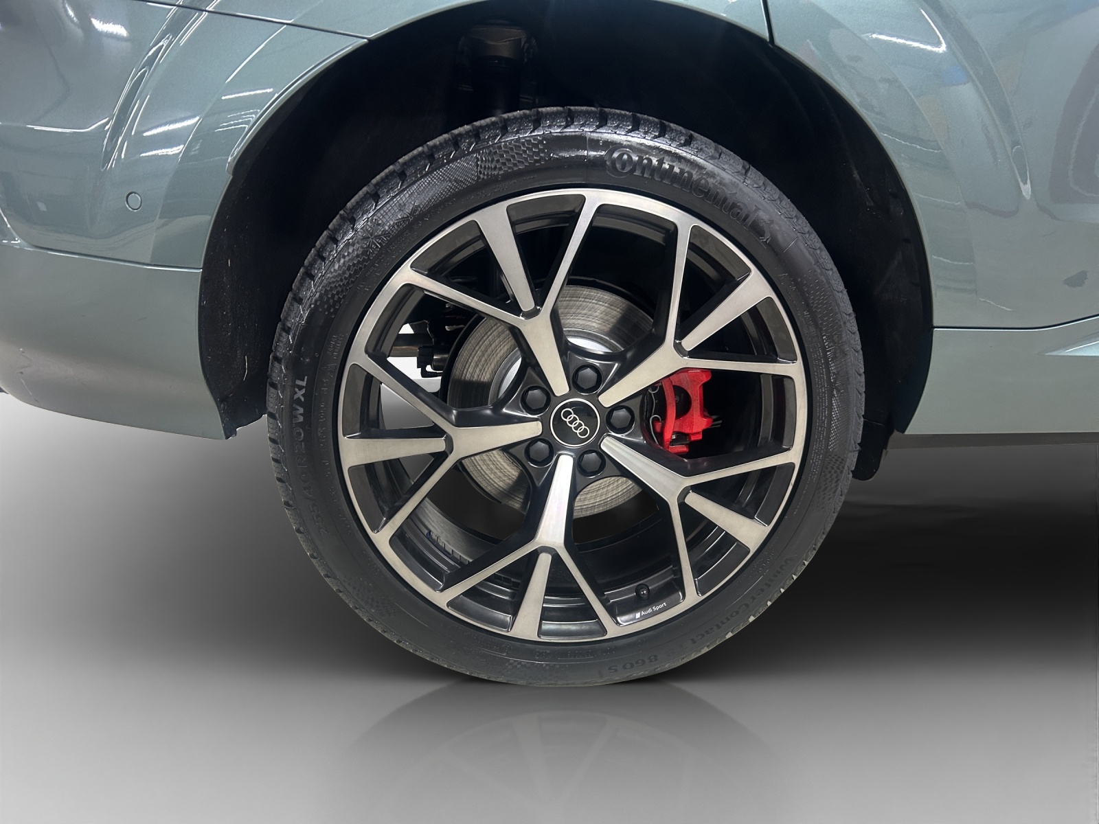AUDI Q3 SUV e-hybrid 200 kW S tronig-image-13