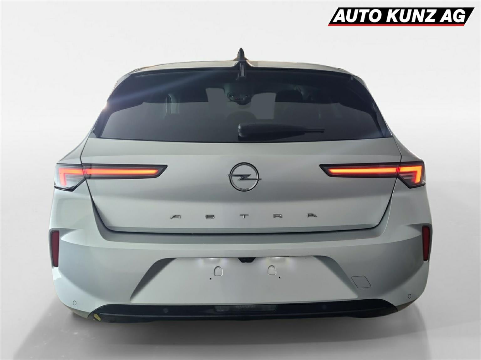 OPEL Astra Elegance 1.2 Turbo *AHK*-image-3