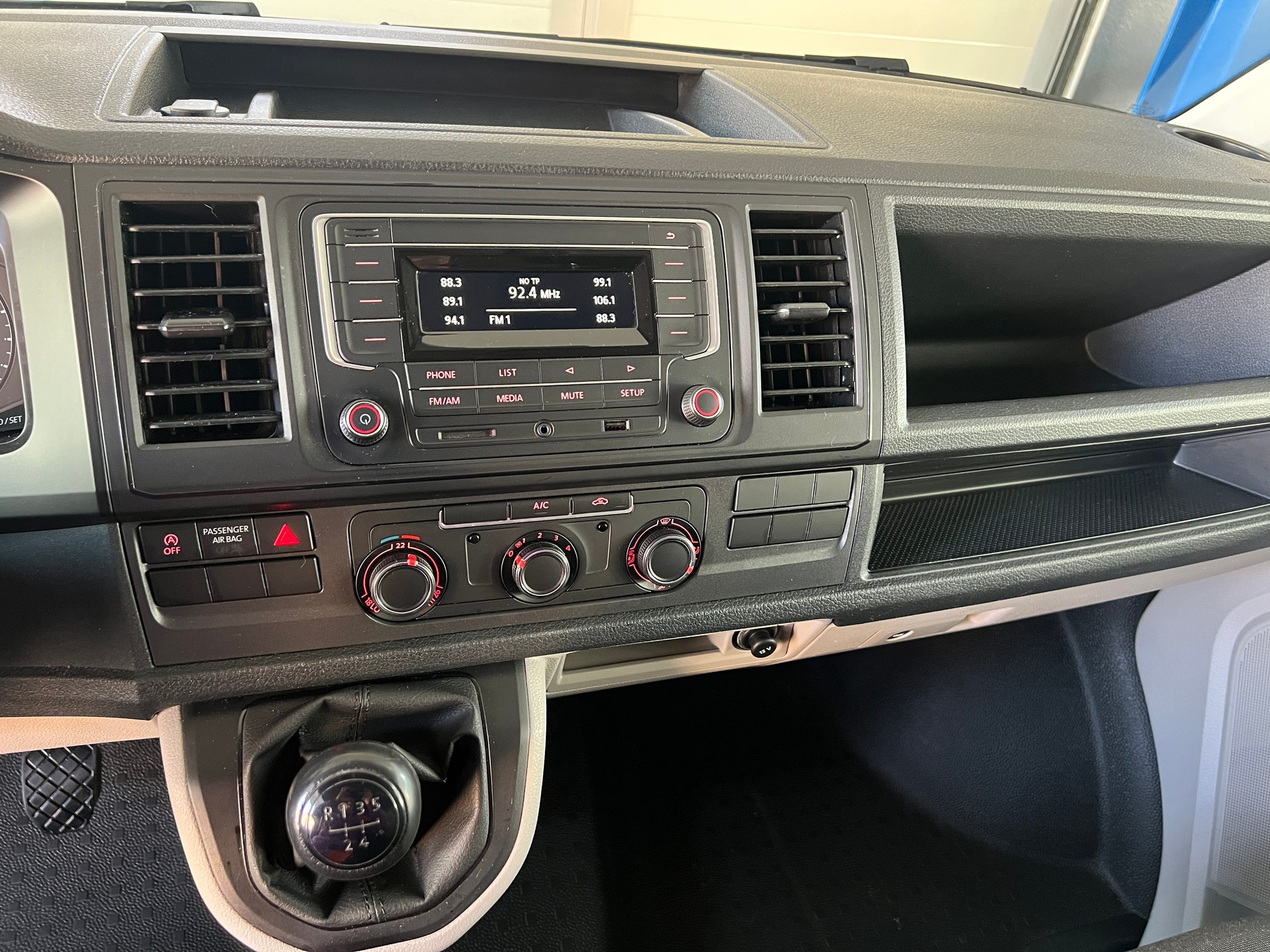 VW T6 2.0 TDI Entry Sortimo Gestell-image-7