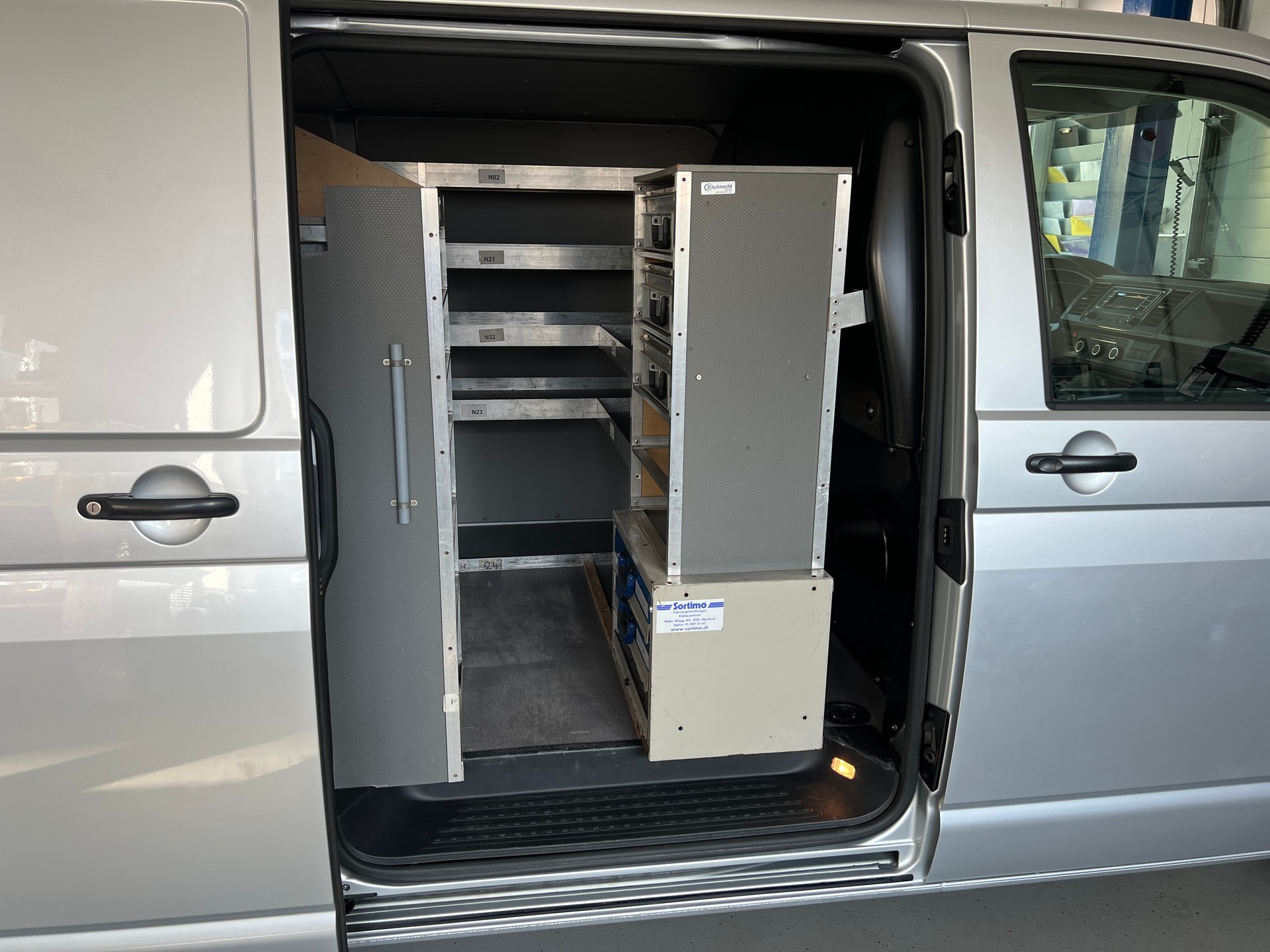 VW T6 2.0 TDI Entry Sortimo Gestell-image-9