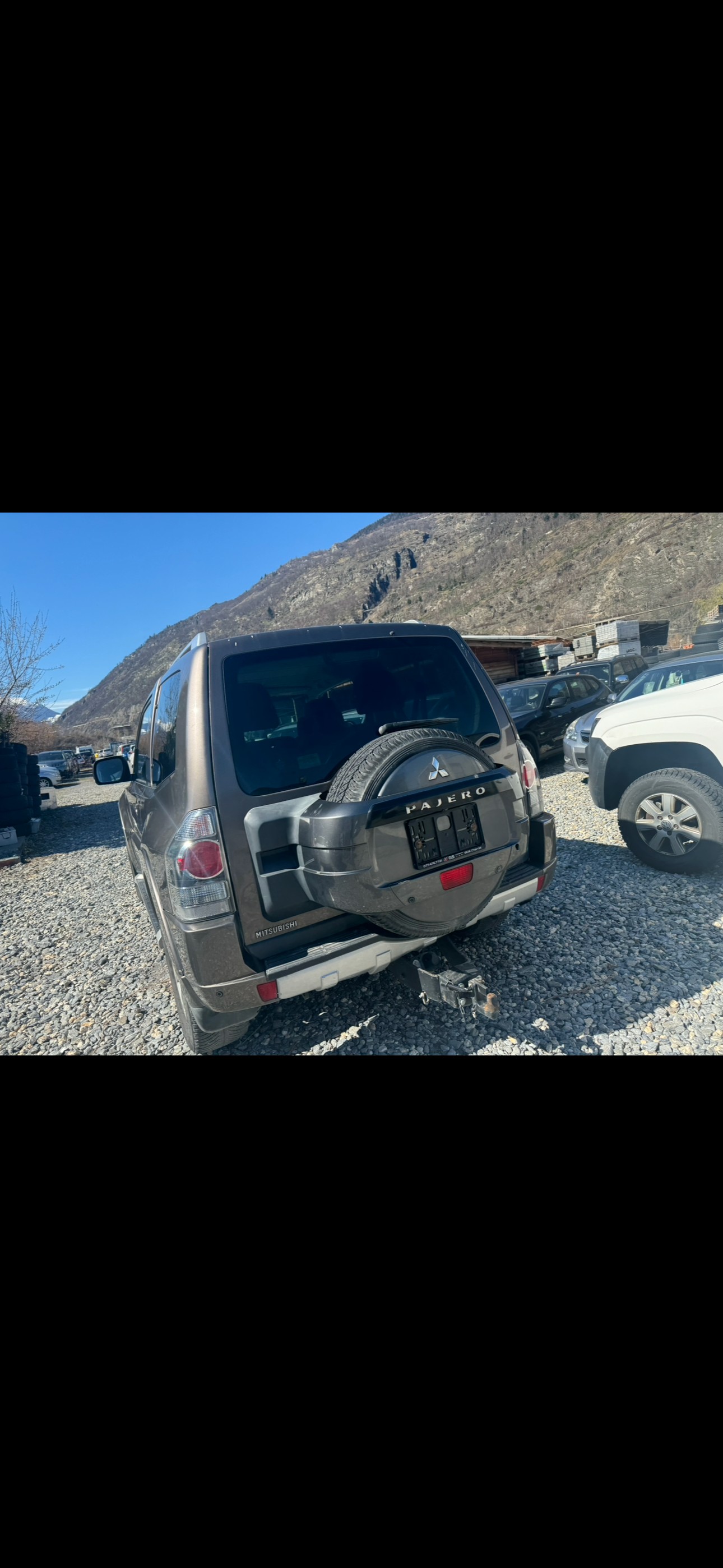 MITSUBISHI Pajero 3.2 DI-D Intense Automatic-image-8