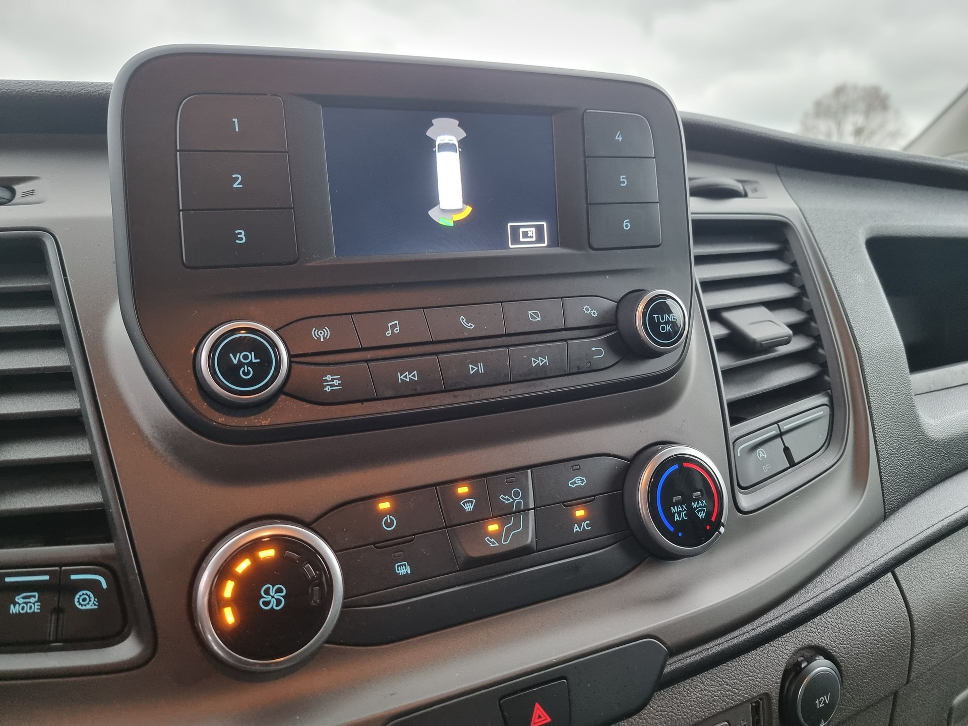FORD Transit Custom Van 280 L1H1 Trend-image-6