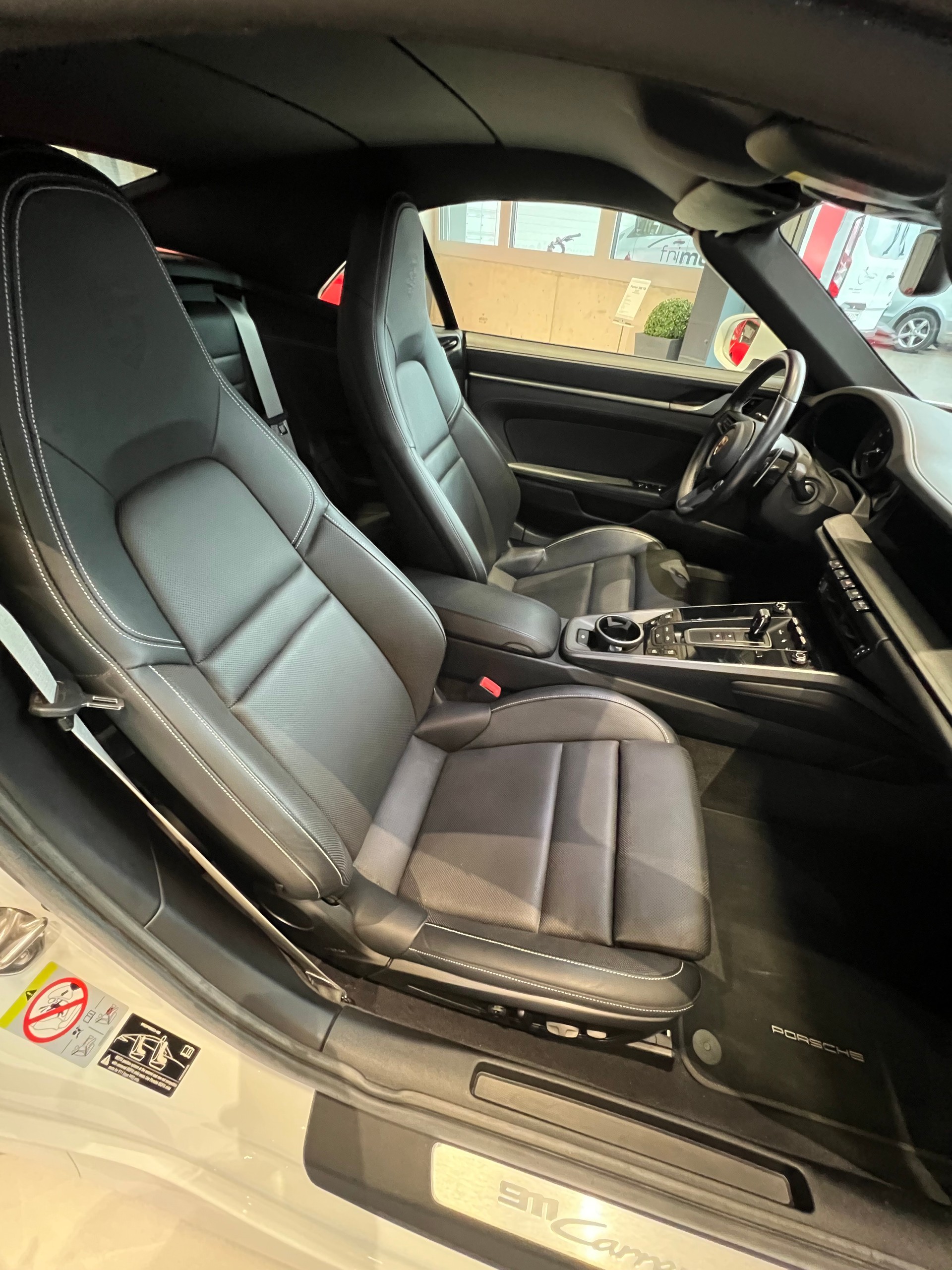 PORSCHE 911 Carrera 4S Cabriolet PDK-image-10