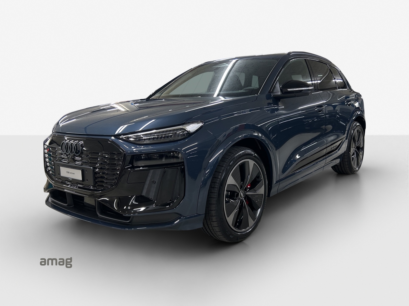 AUDI SQ6 e-tron quattro-image-0