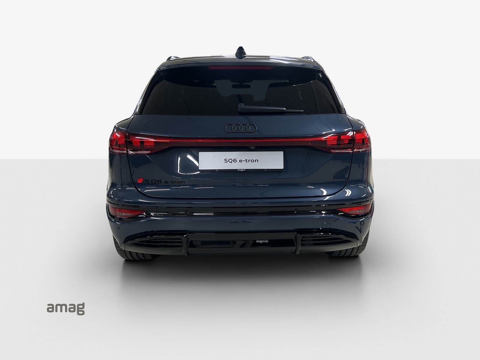 AUDI SQ6 e-tron quattro-image-3