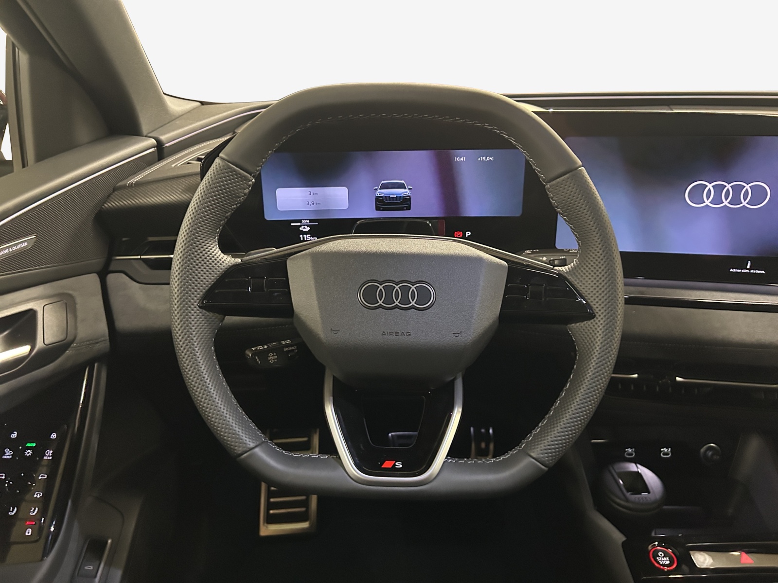 AUDI SQ6 e-tron quattro-image-9