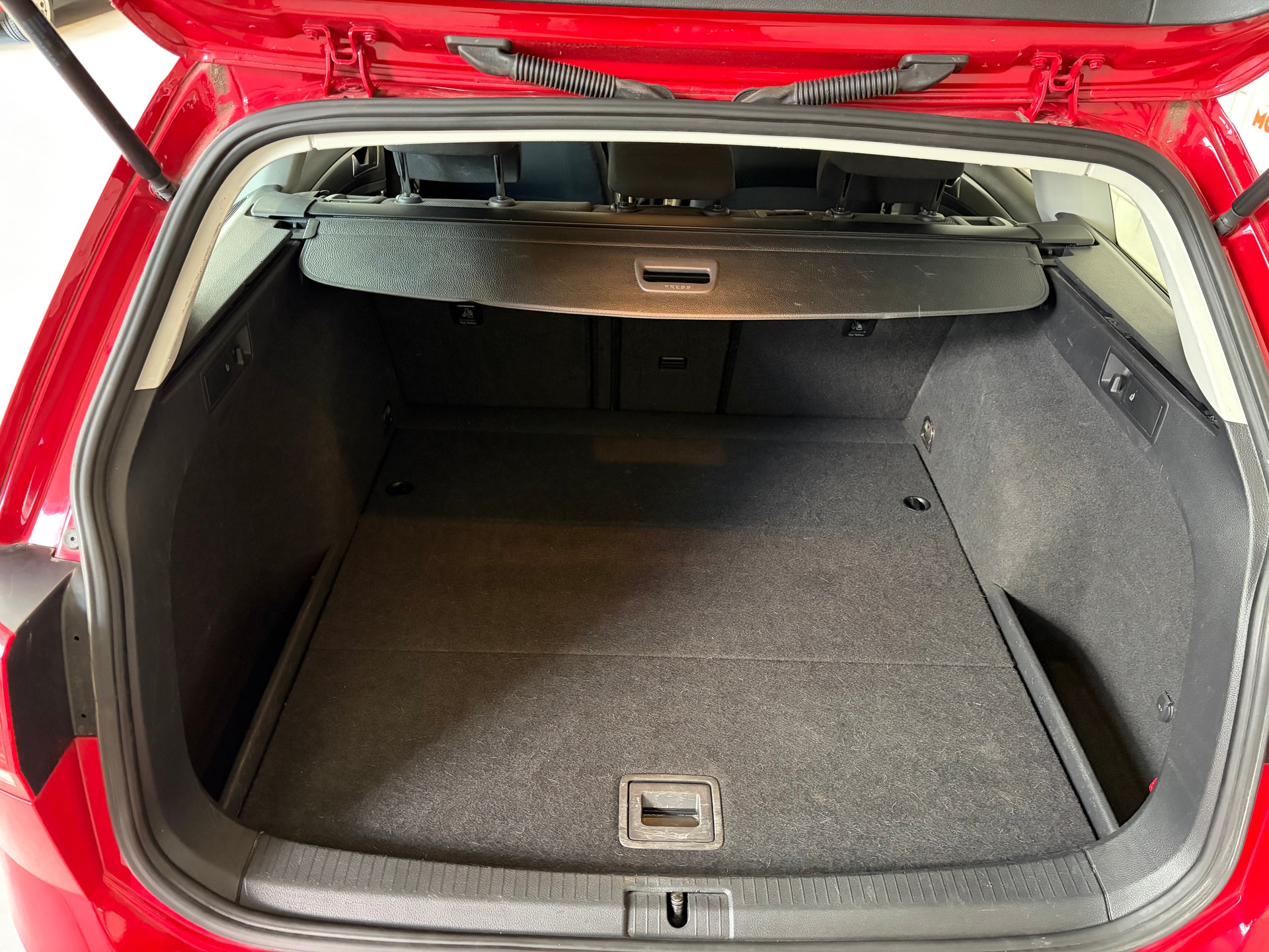 VW Golf Variant 1.6 TDI BlueMotion Comfortline-image-5