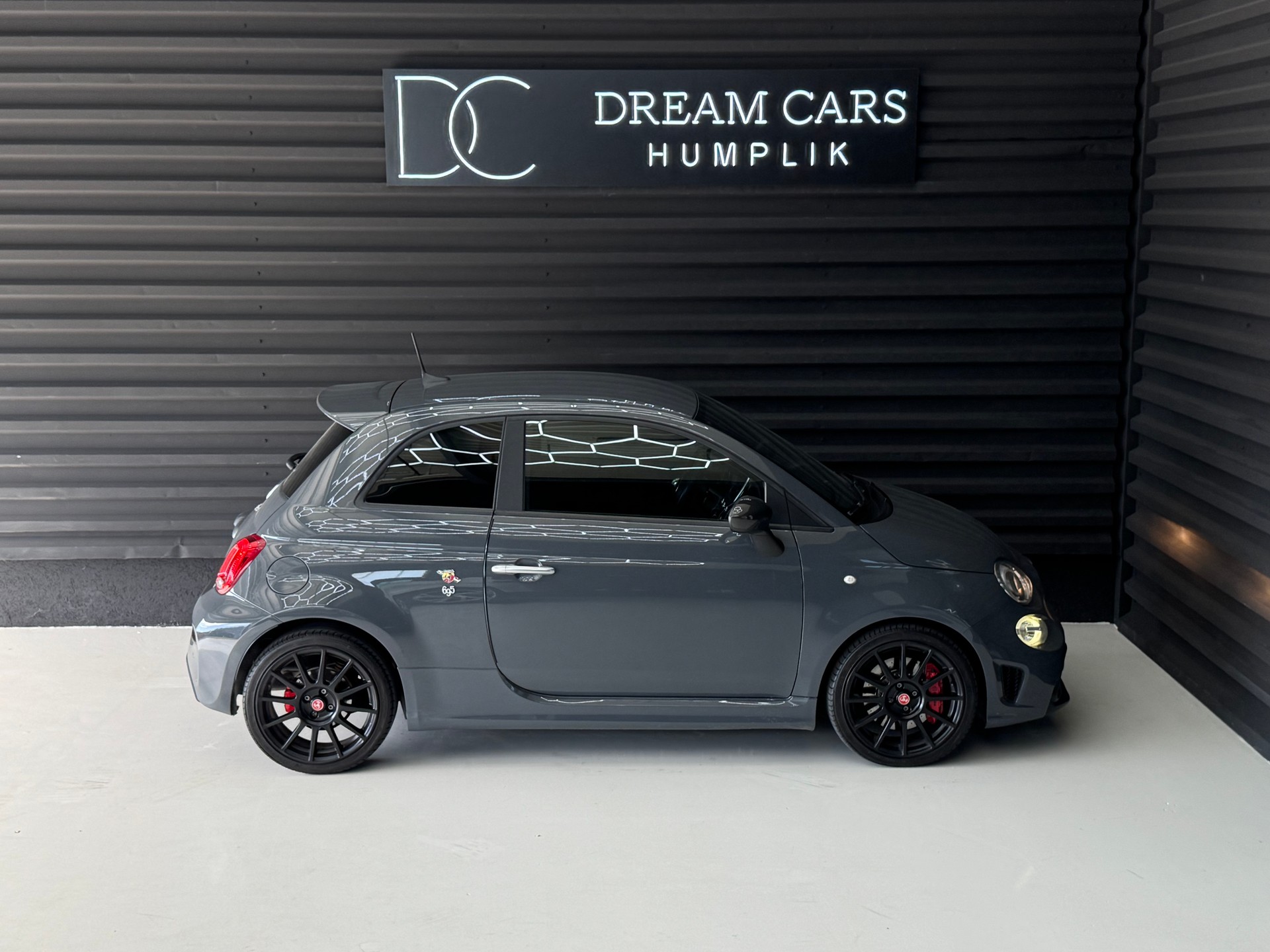 FIAT 595 1.4 16V Turbo Abarth Dualogic Colaborazione (Akrapovic)-image-8