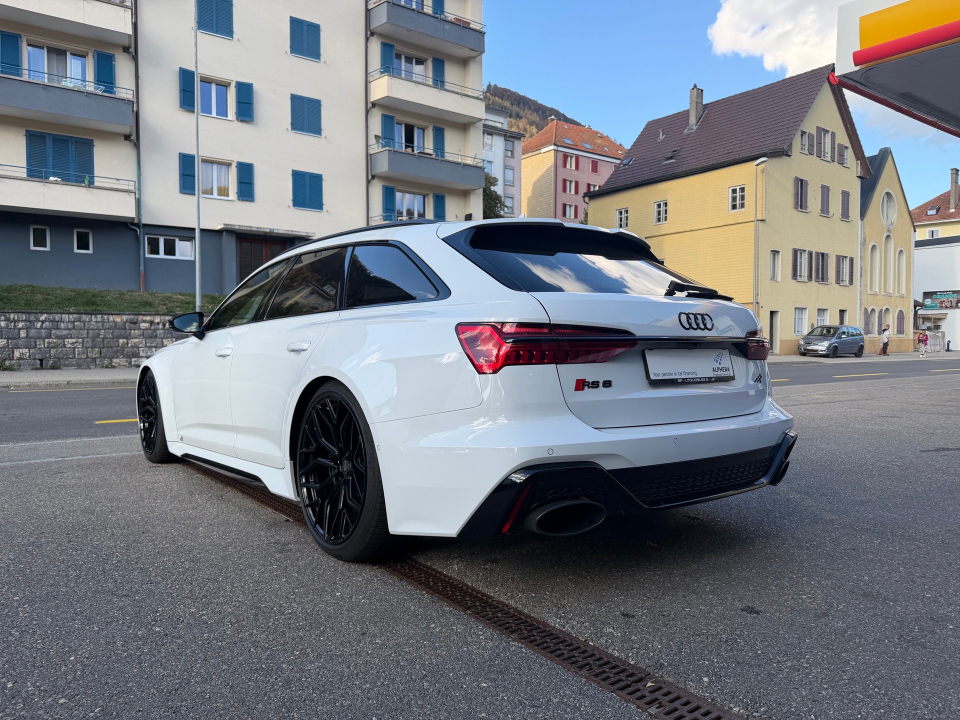 AUDI RS6 Avant 4.0 TFSI V8 qu-image-4
