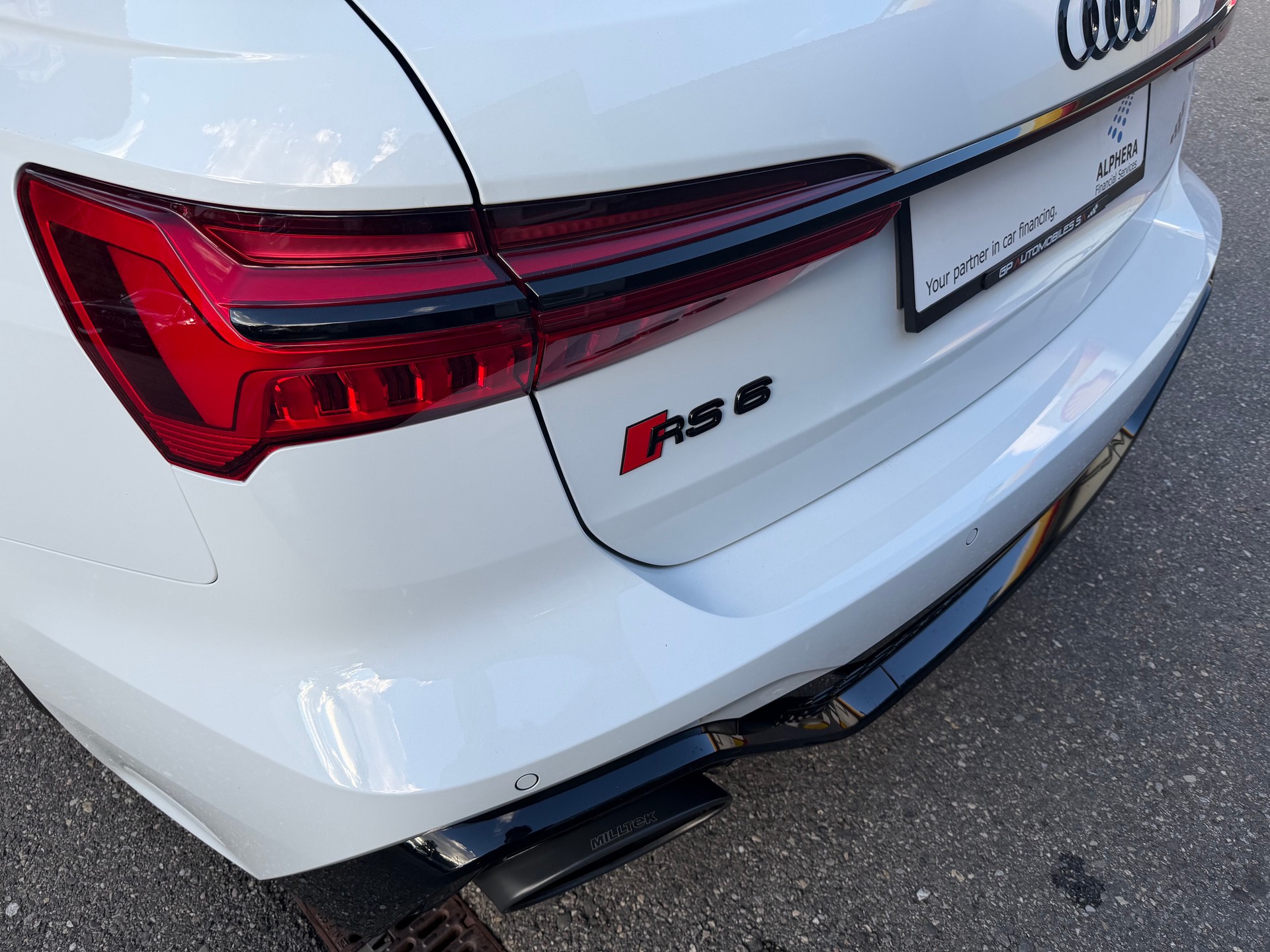 AUDI RS6 Avant 4.0 TFSI V8 qu-image-5