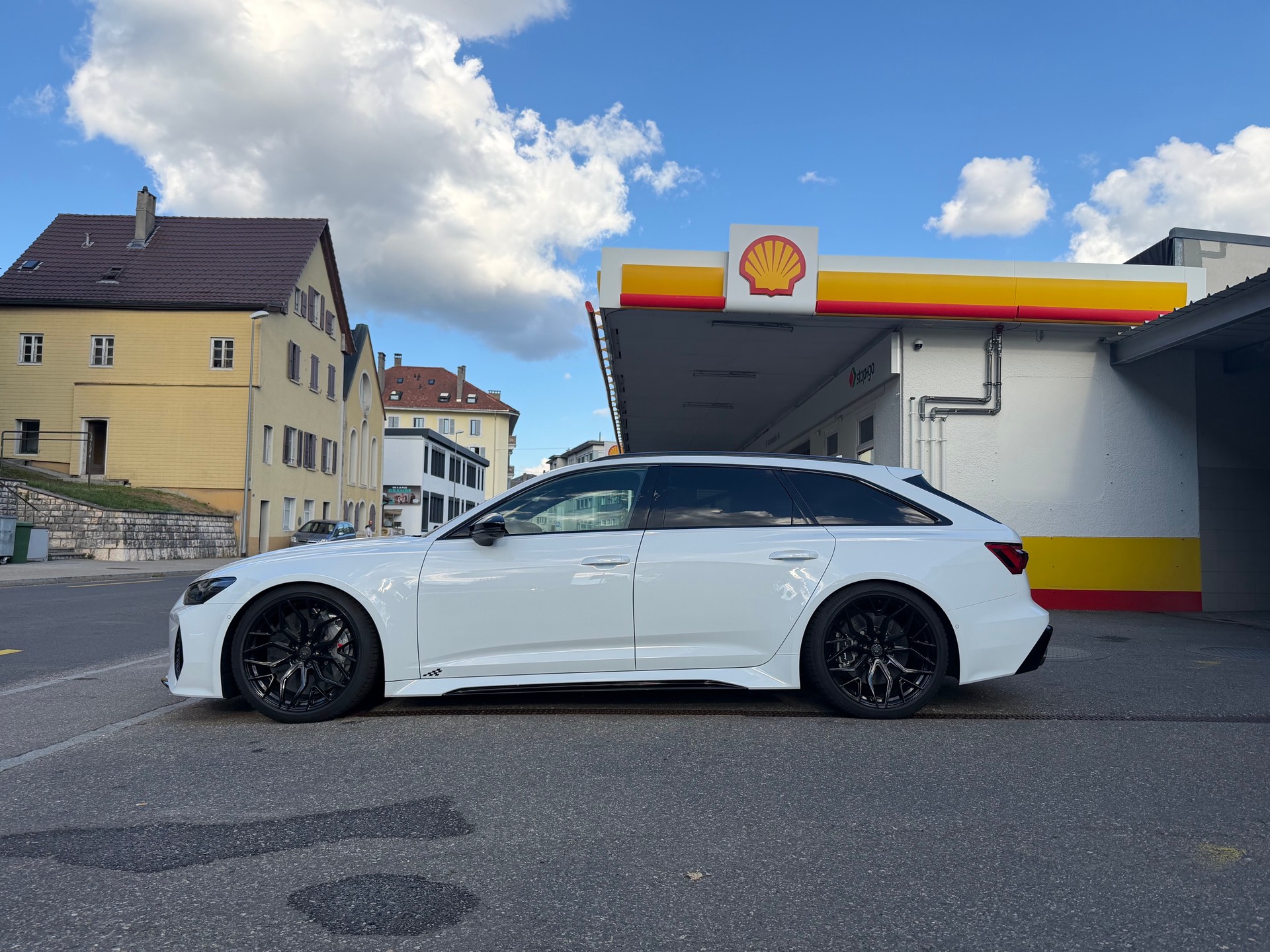 AUDI RS6 Avant 4.0 TFSI V8 qu-image-2