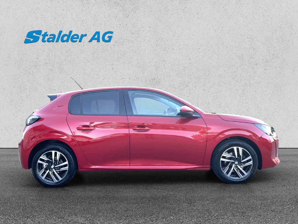 PEUGEOT 208 1.2 PureTech 100 Allure-image-6