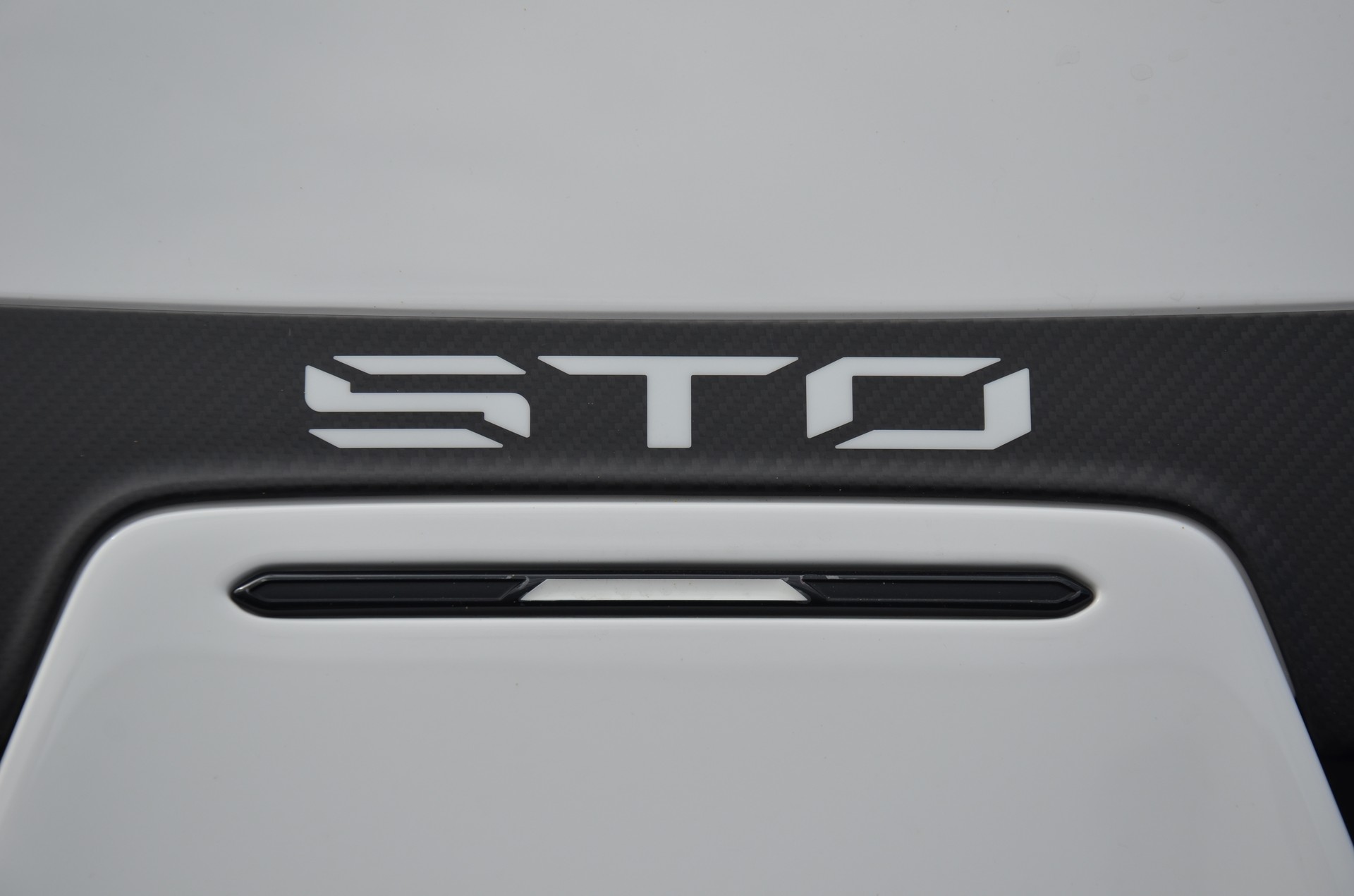 LAMBORGHINI Huracan STO Coupé DCT RWD-image-14