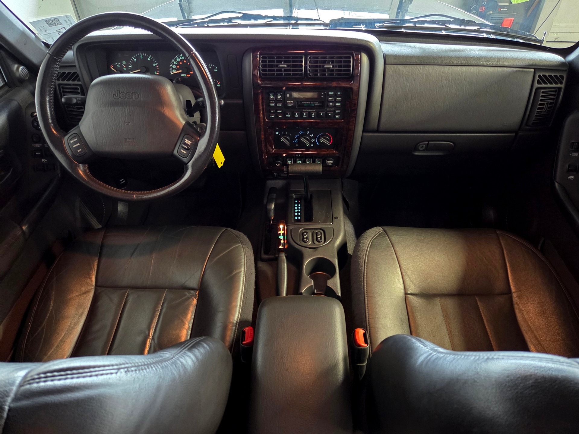 JEEP Cherokee 4.0 Limited-image-4