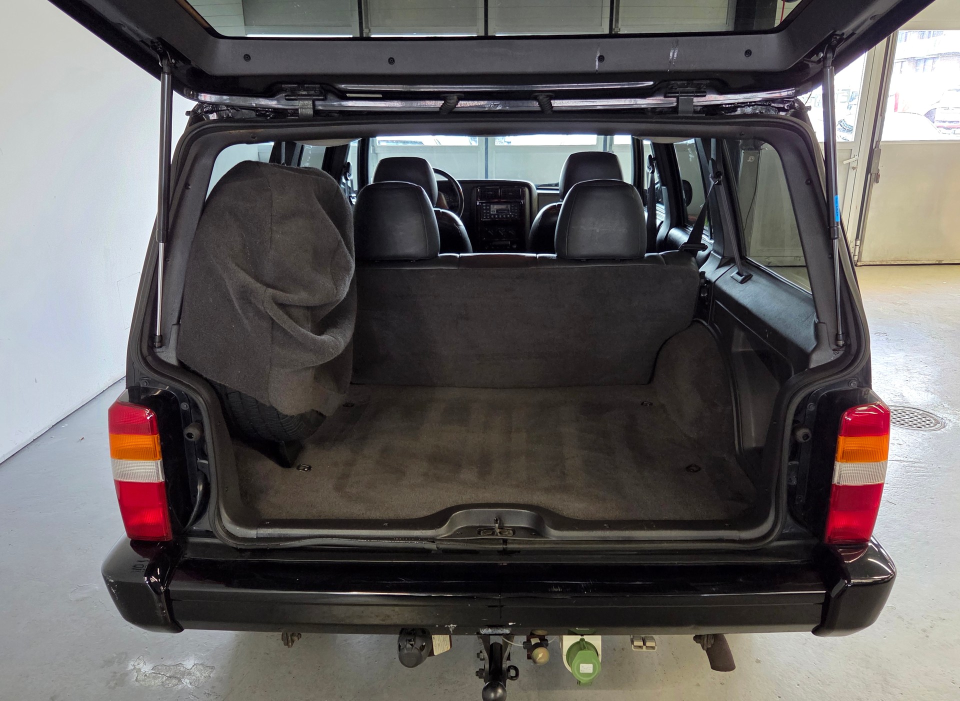 JEEP Cherokee 4.0 Limited-image-19
