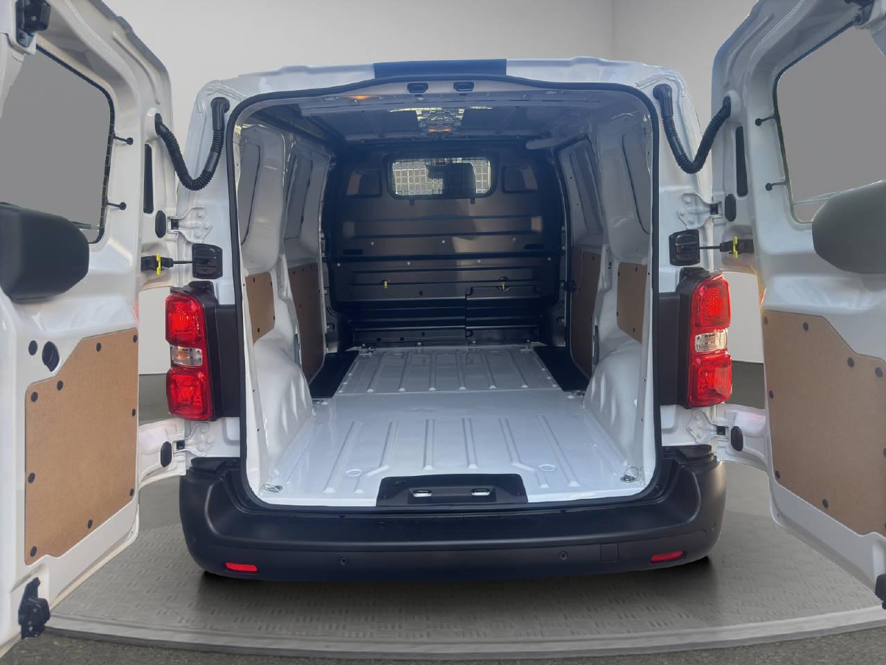 TOYOTA PROACE Van L1 1.5 D Active-image-14