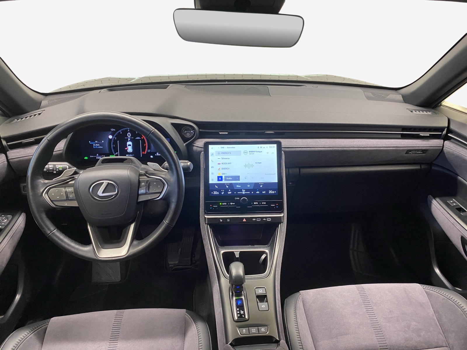 LEXUS LBX AWD Elegant CVT-image-8