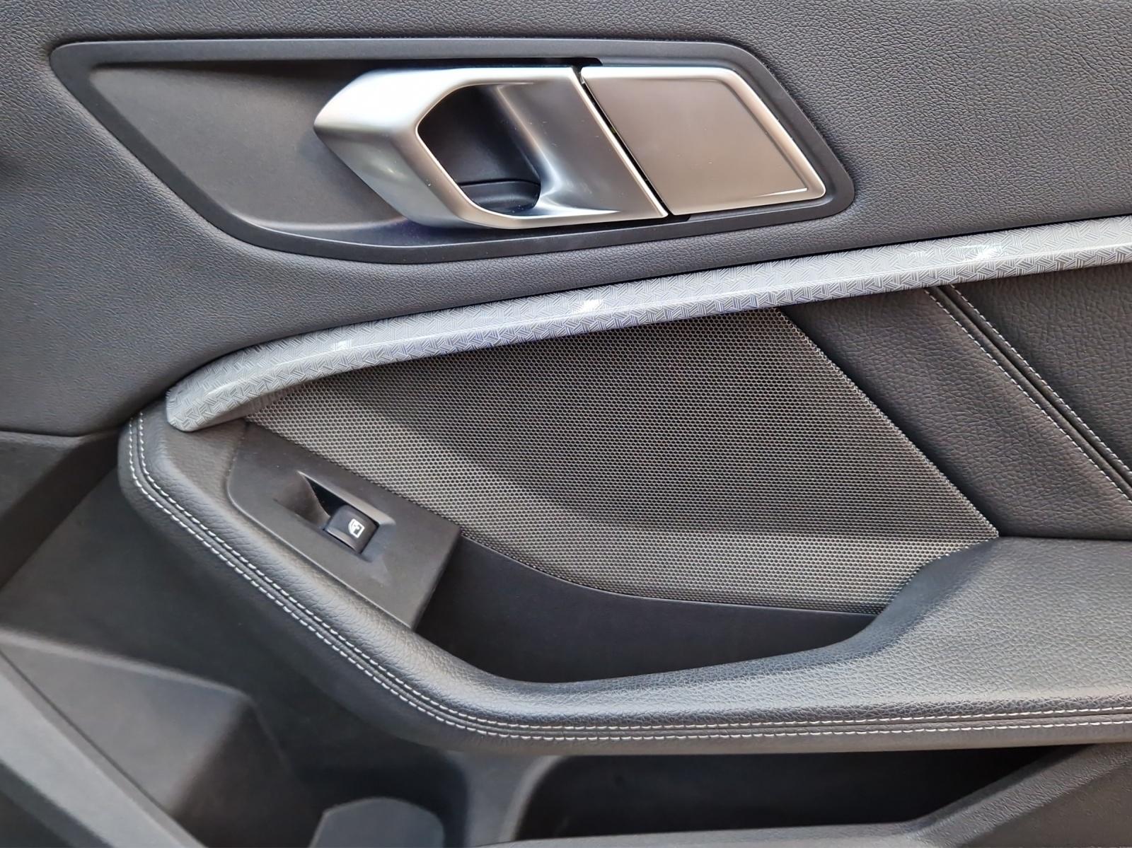 BMW M235i xDrive Gran Coupé-image-21