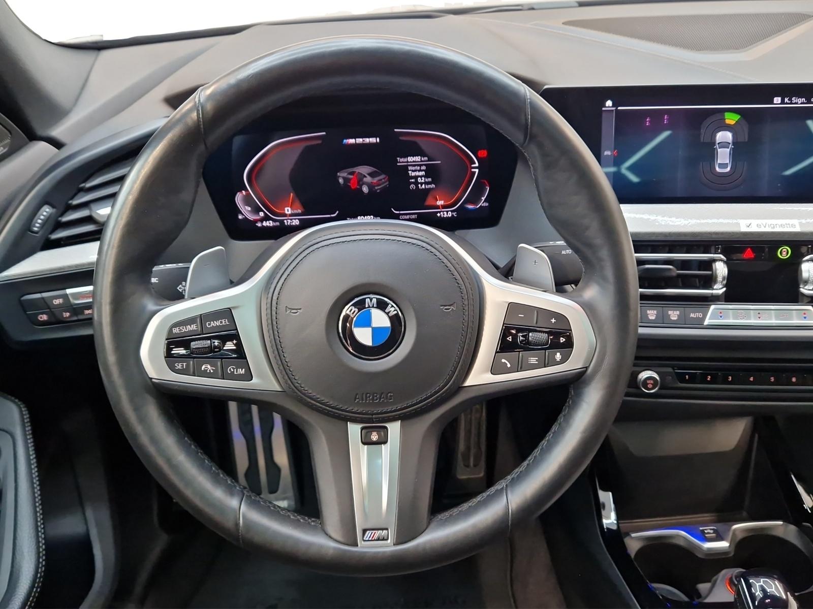 BMW M235i xDrive Gran Coupé-image-2