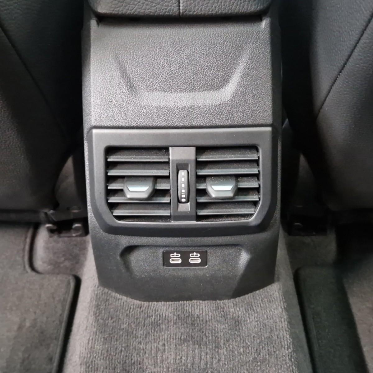 BMW M235i xDrive Gran Coupé-image-7