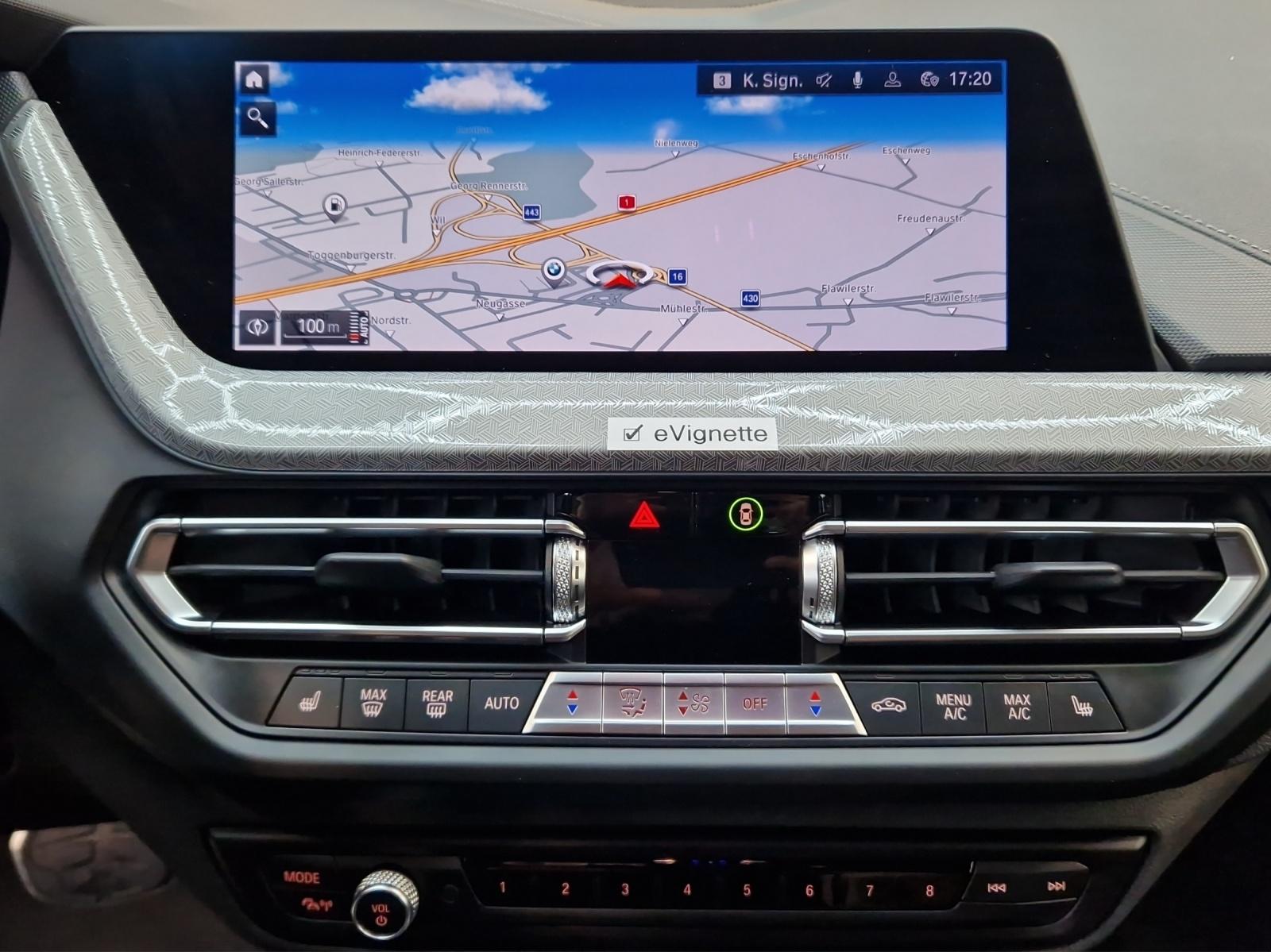 BMW M235i xDrive Gran Coupé-image-3