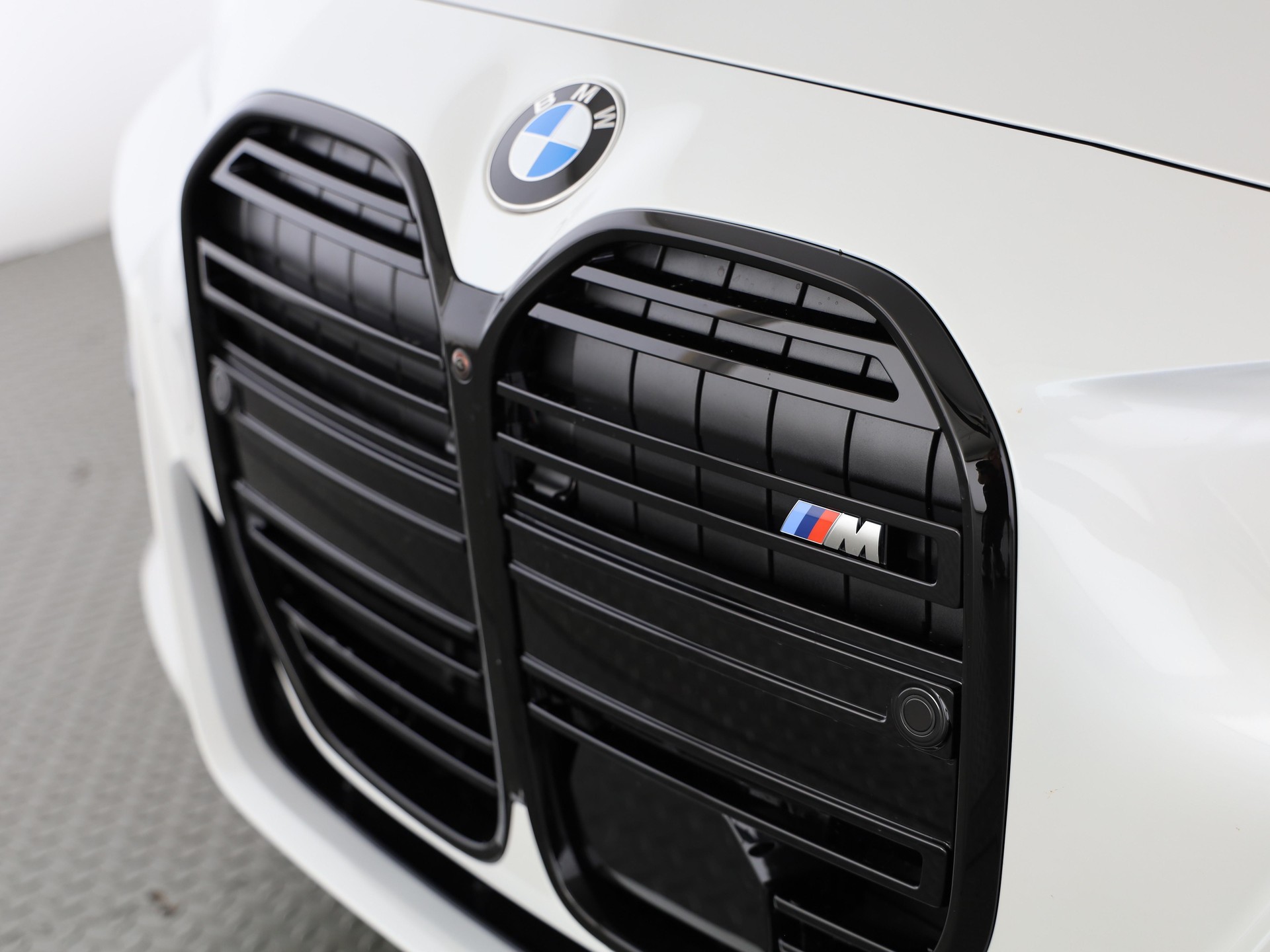 BMW M440i xDrive Cabrio-image-6